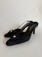 Chanel vintage slingback pearl CC