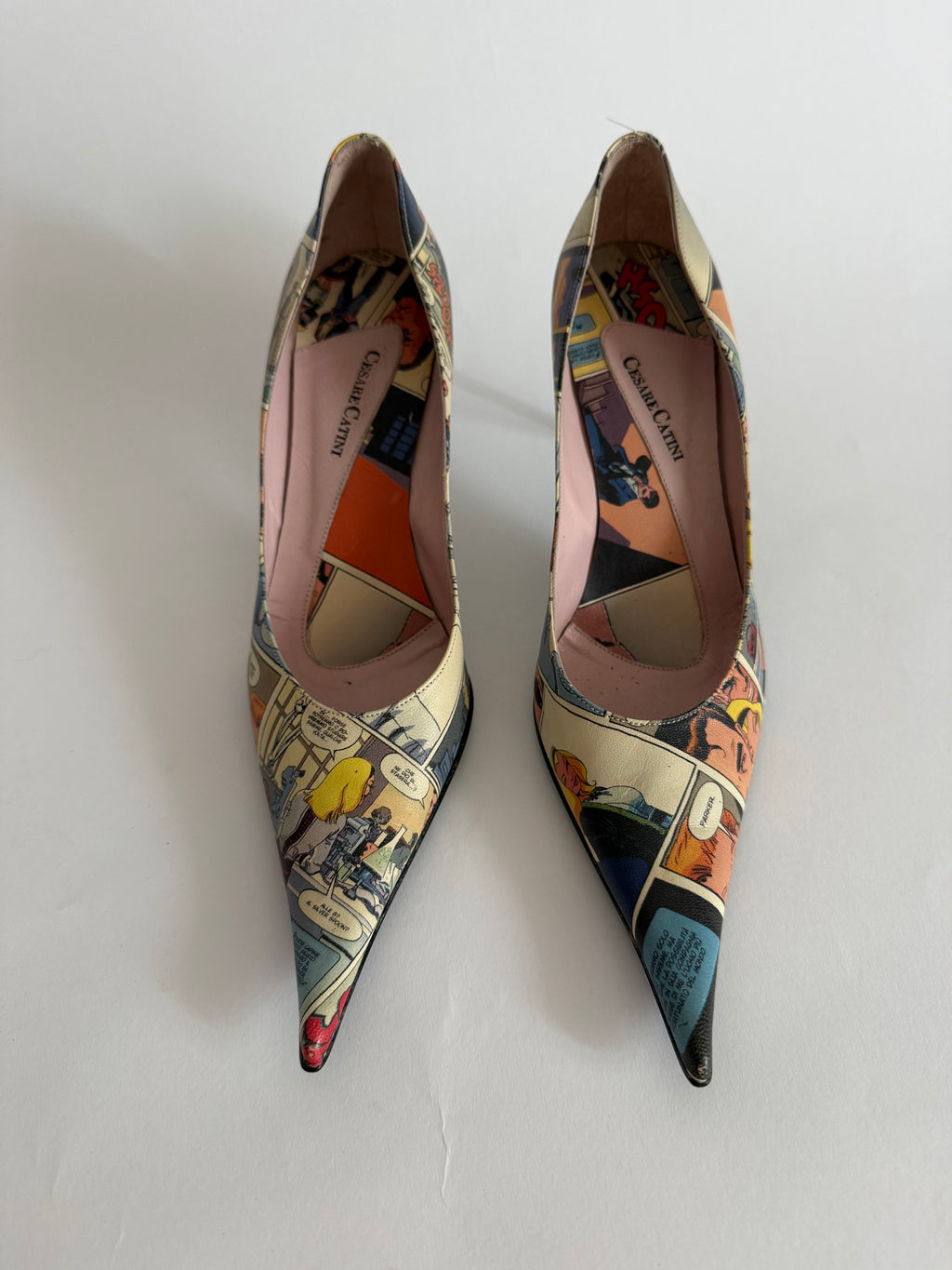 Comic leather  print high heels