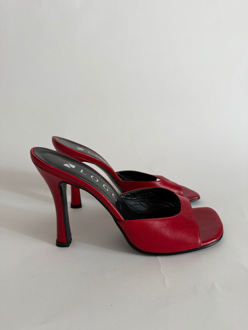 Vintage red heels summer
