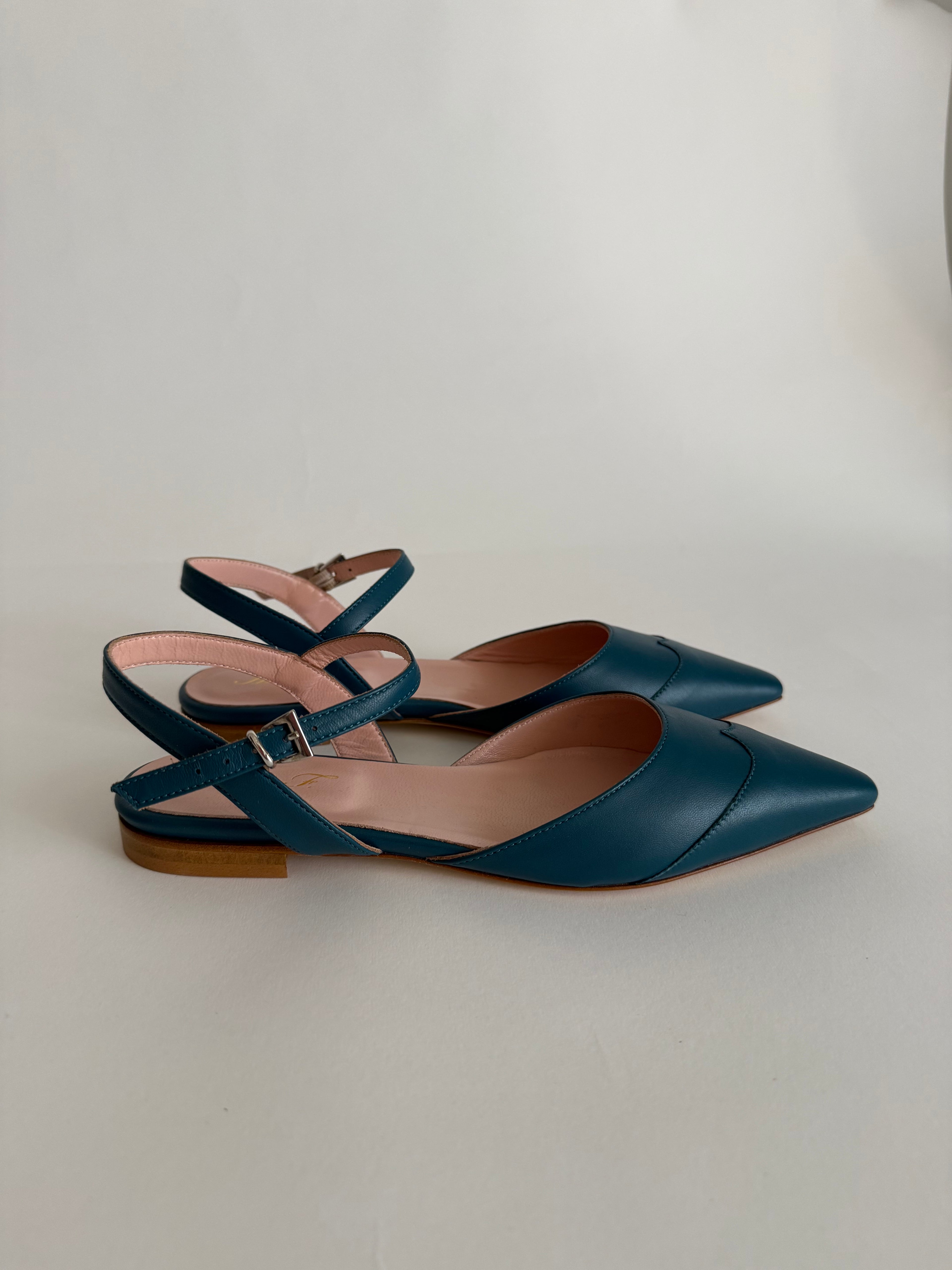 Vintage ballet flat green