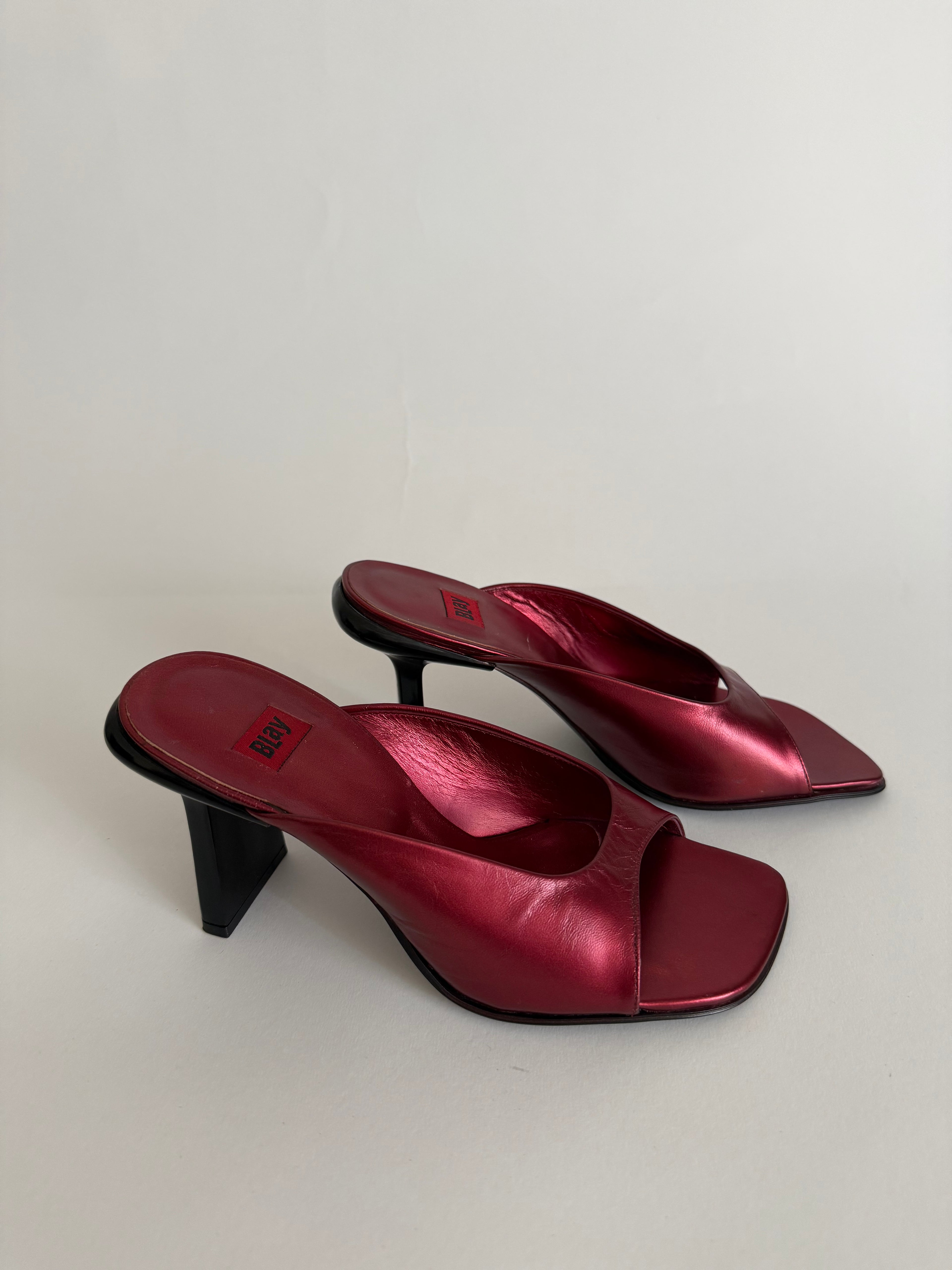 Vintage red heels