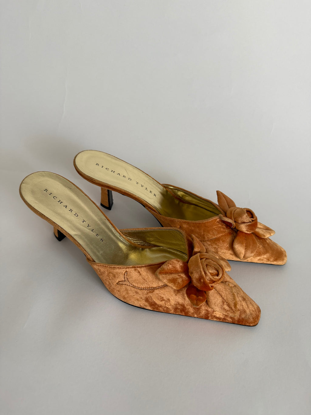 Richard Tyler velvet peach mules