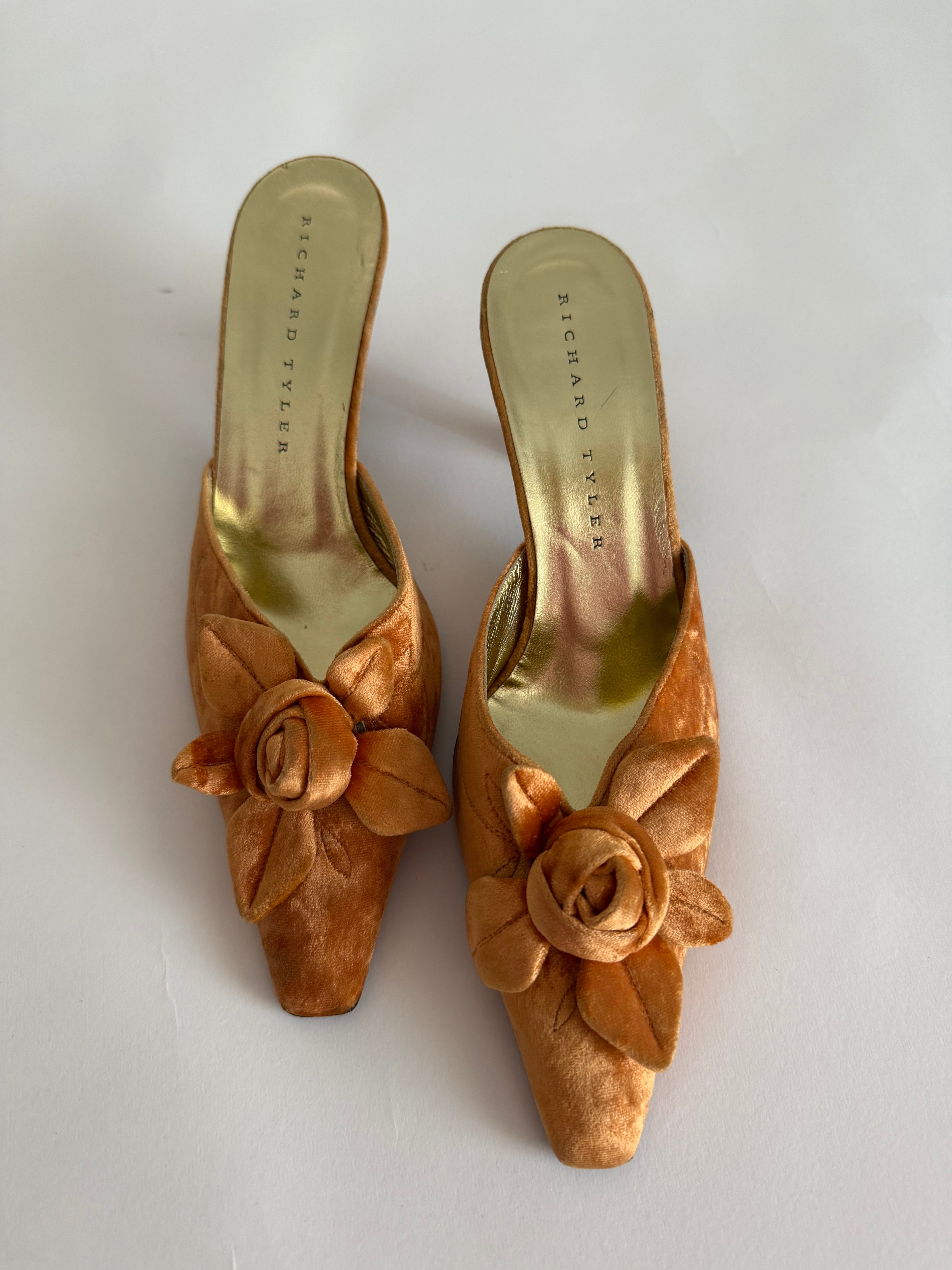 Richard Tyler velvet peach mules