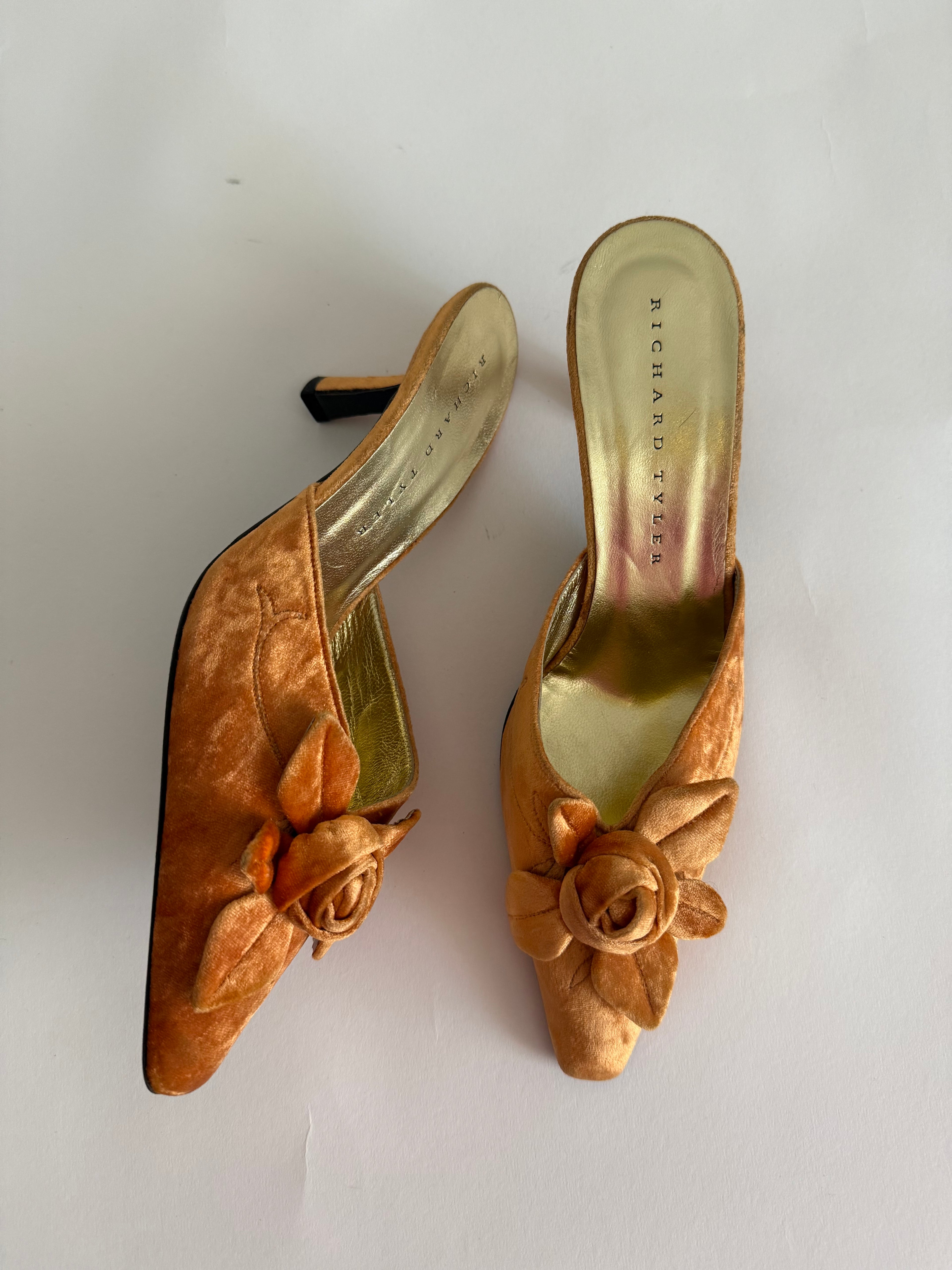 Richard Tyler velvet peach mules