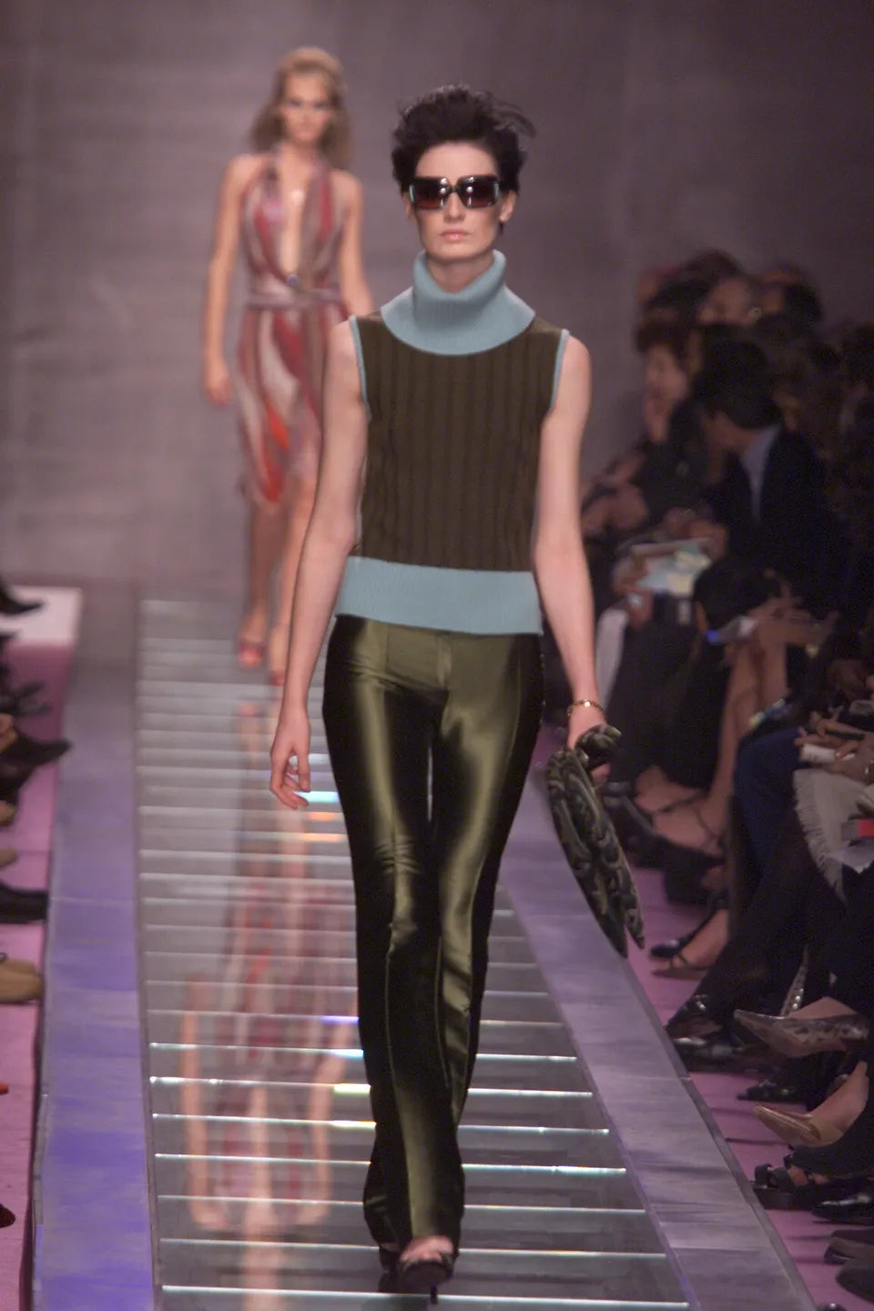Gianni Versace FW 2000 Runway turtleneck
