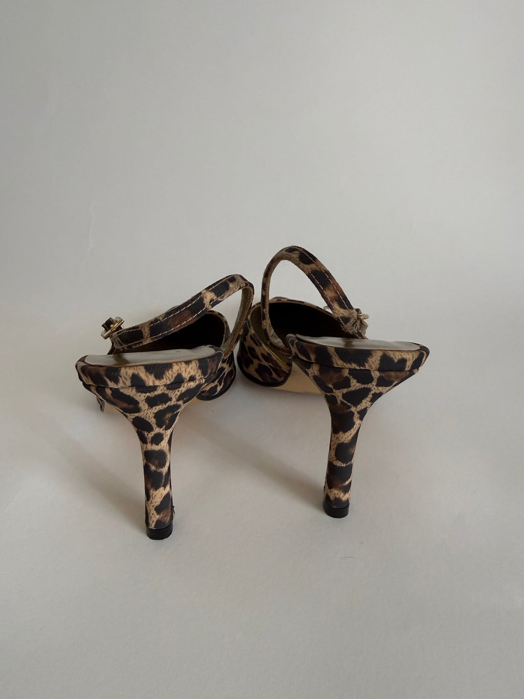 Beverly Feldman Leo print satin slingback