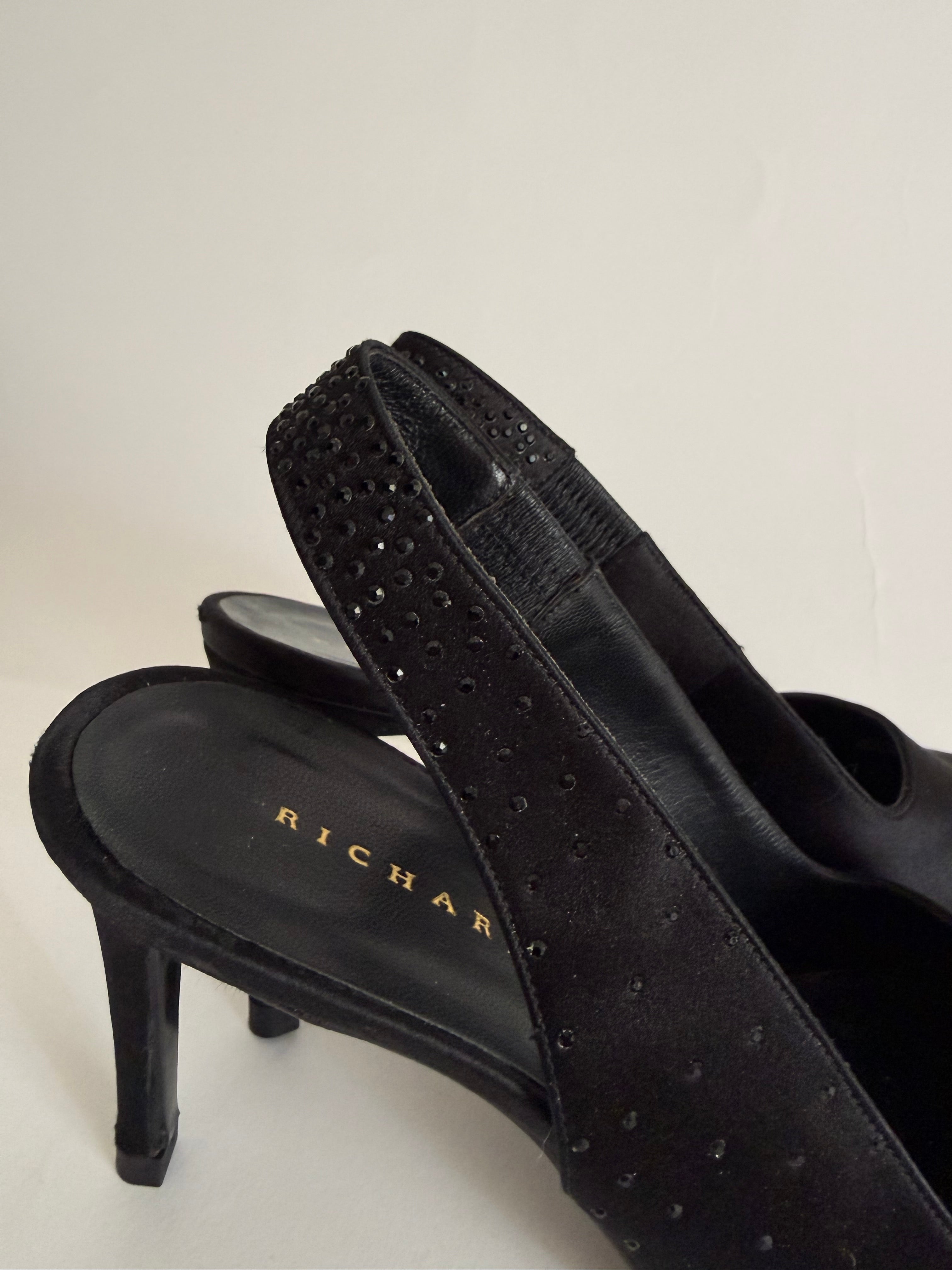 Silk vintage black slingback
