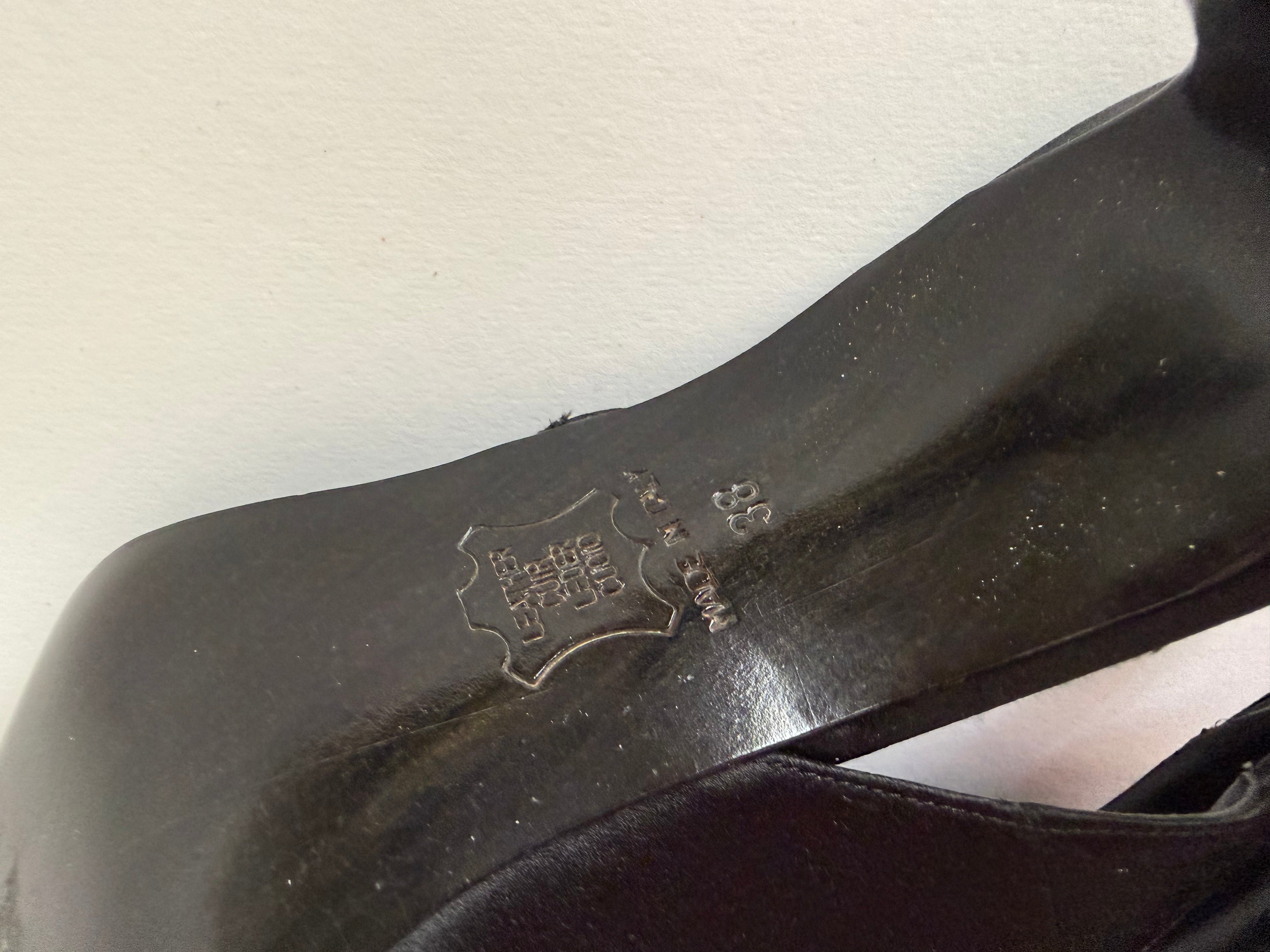 Silk vintage black slingback