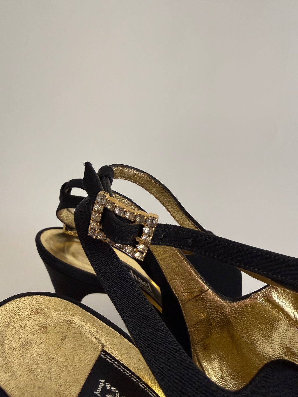 Raphael Roma silk heels