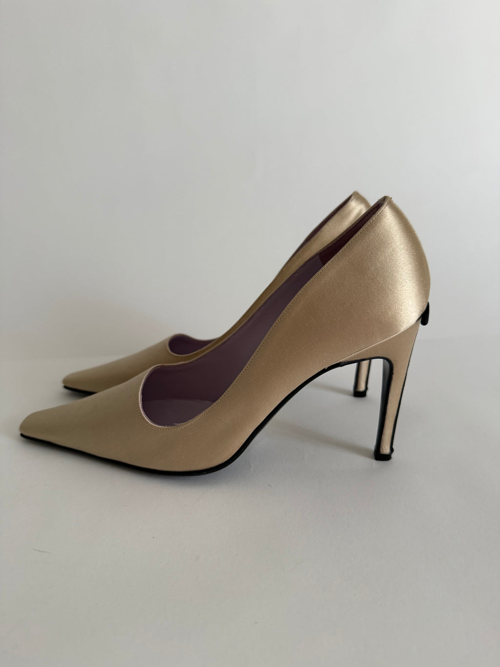 Maud Frizon 90s champagne silk bow heels