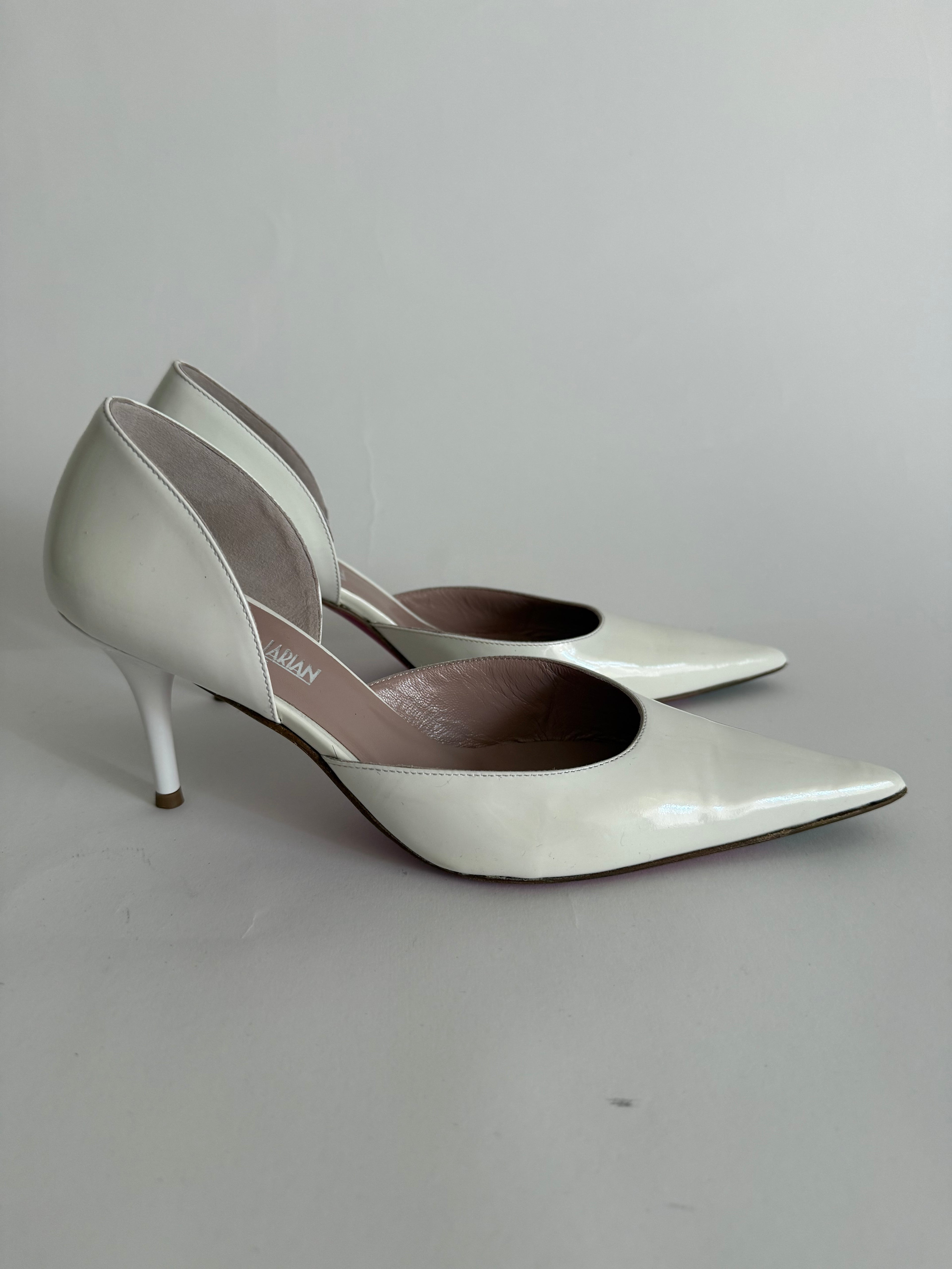 Vintage 2000s white heels