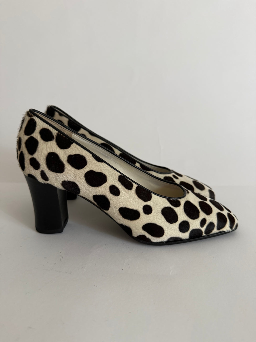Cavallino heels black and white