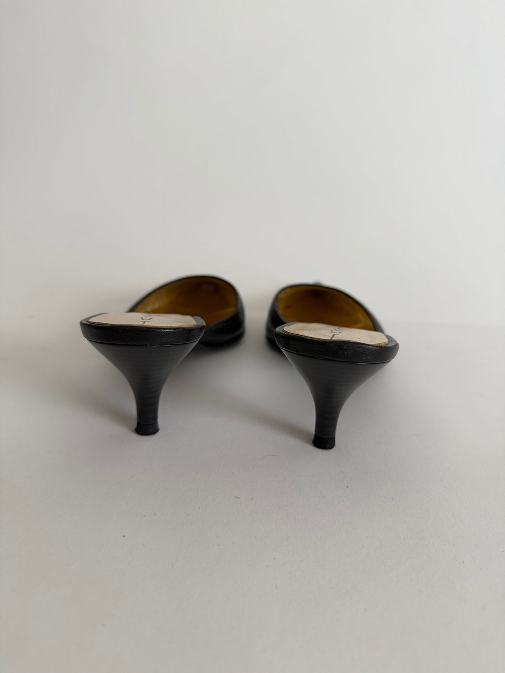 Vintage black mules 90s