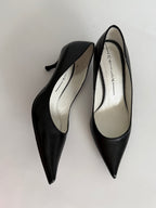 Black 90s leather pumps