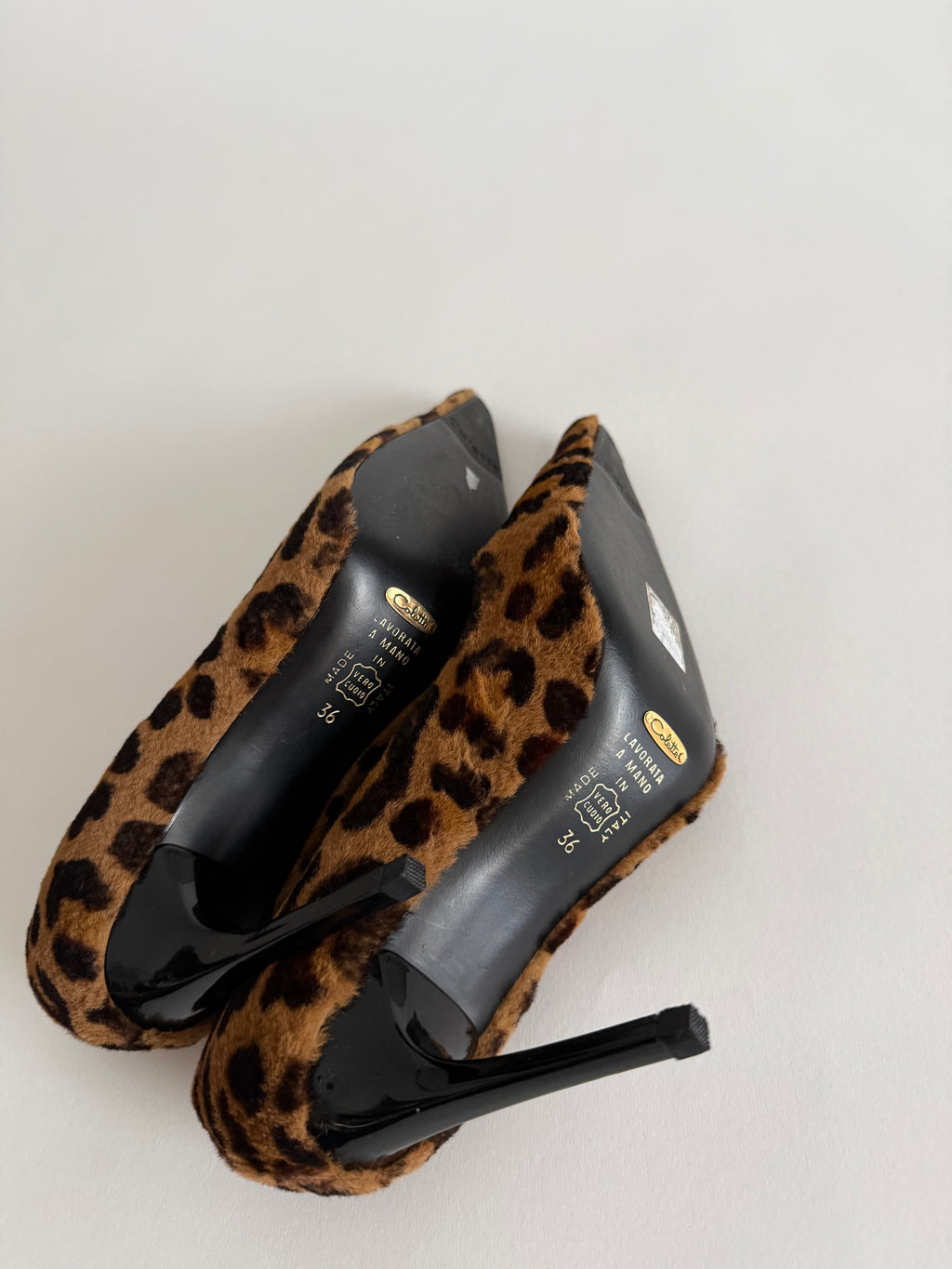 Collette vintage fur leopard heels