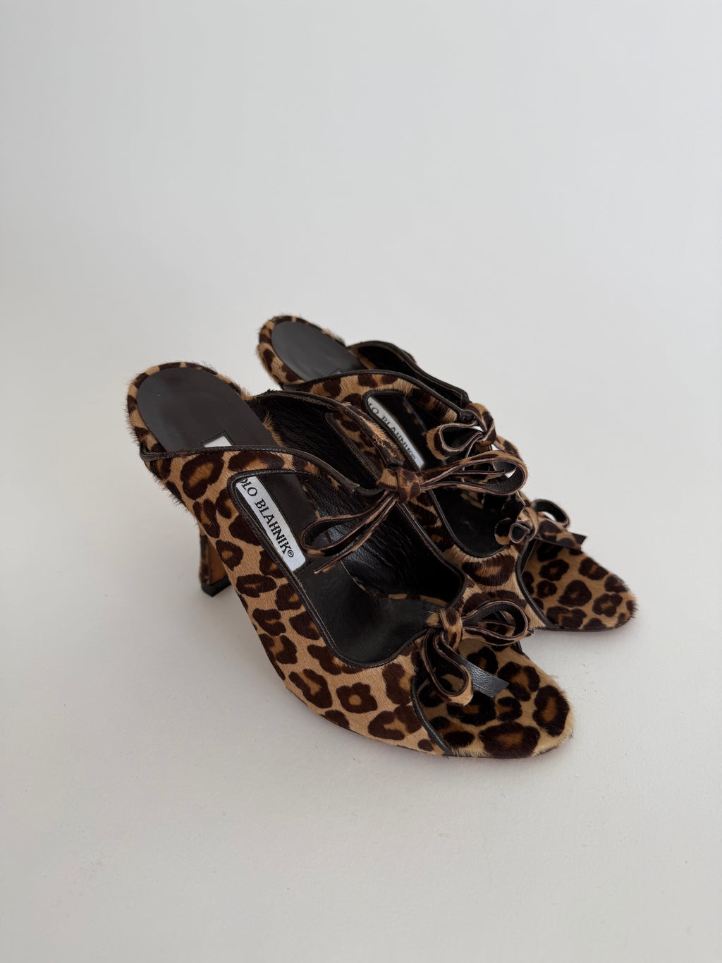Manolo Blahnik leo heels cavallino