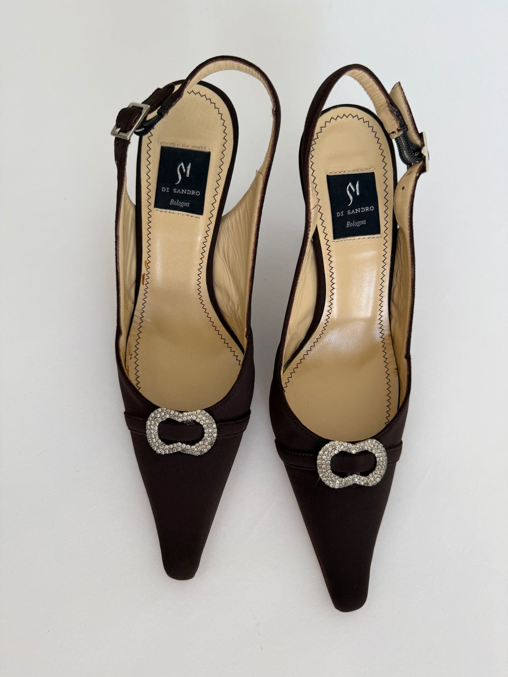 Vintage brown satin pumps