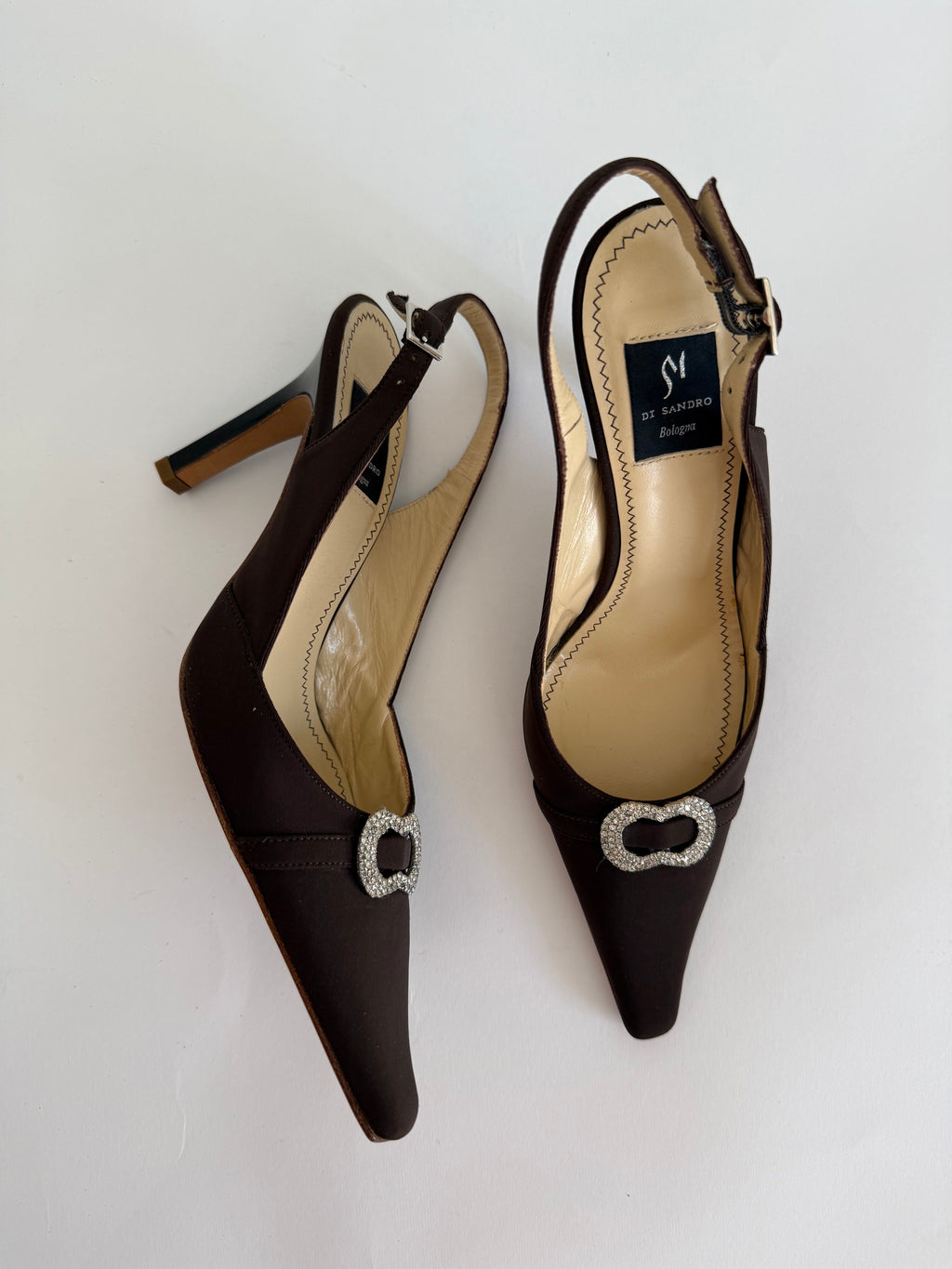 Vintage brown satin pumps