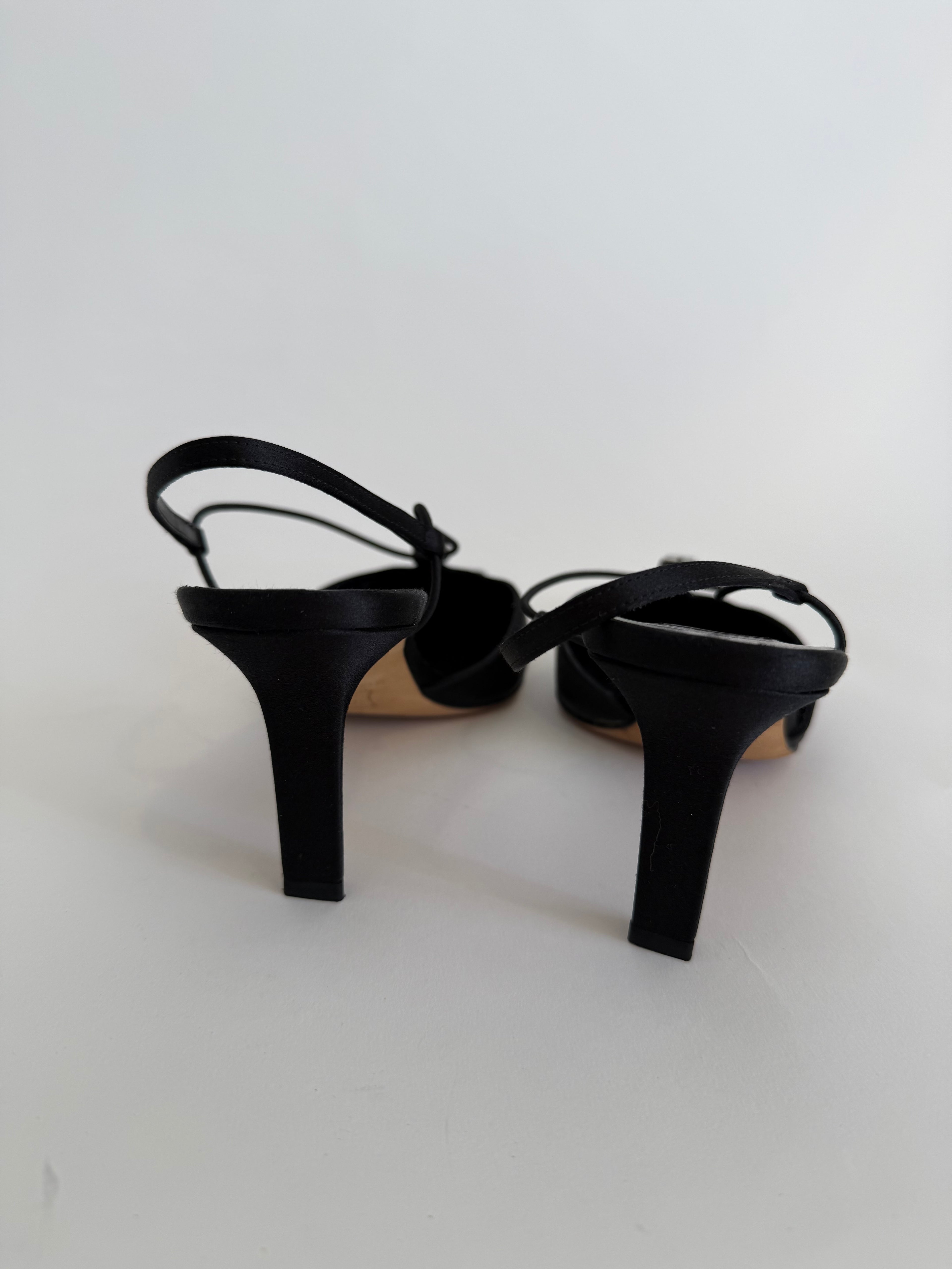 Vintage black silk heels strass