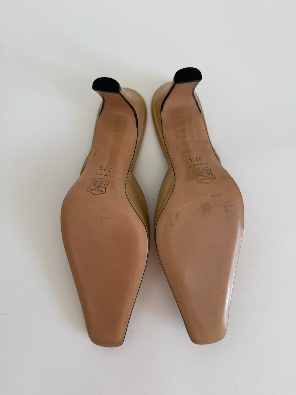 Gold mules leather 90s heels
