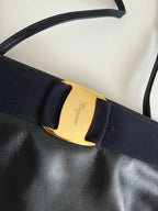 Ferragamo blue shoulder bag 90s