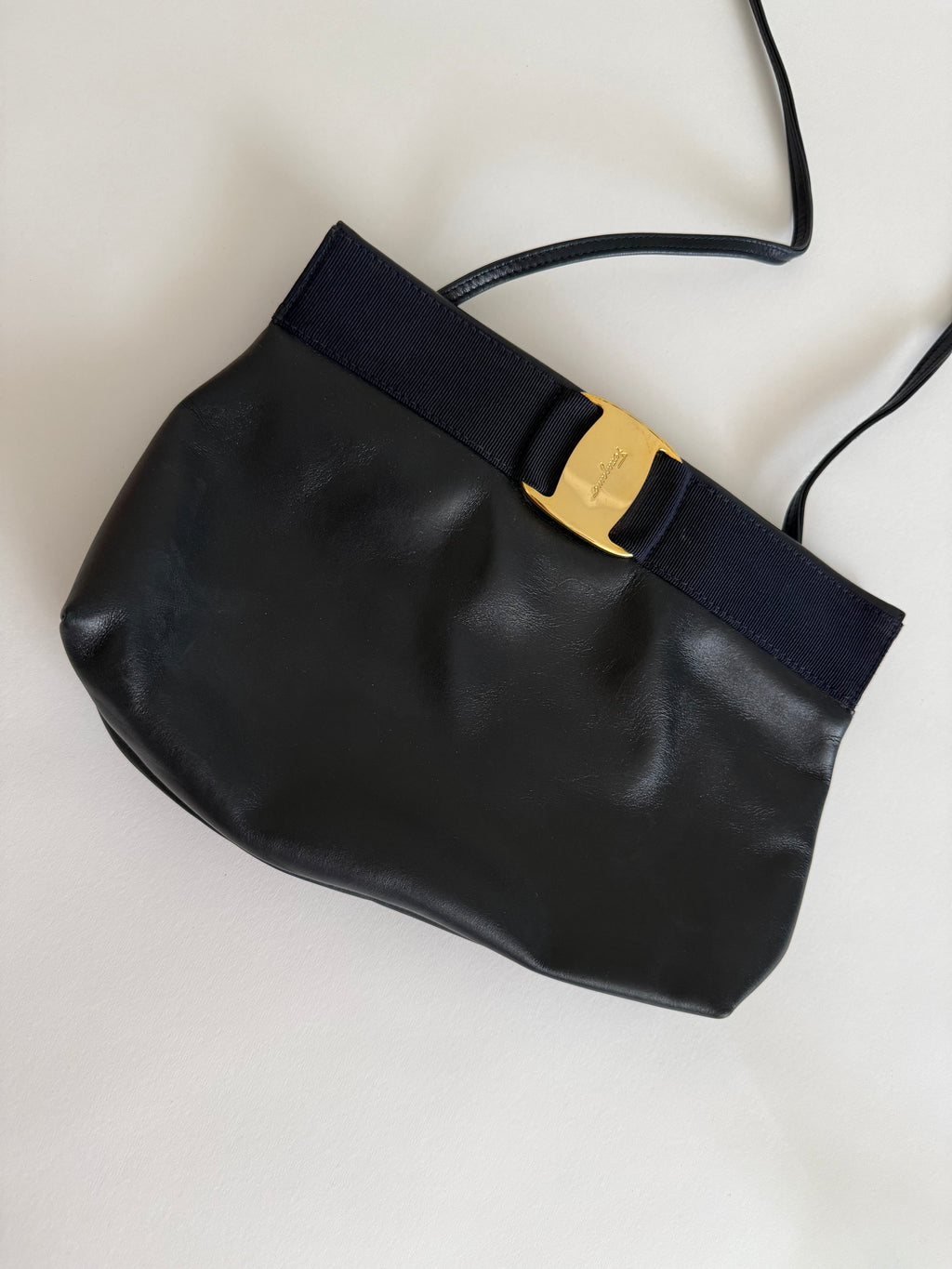 Ferragamo blue shoulder bag 90s