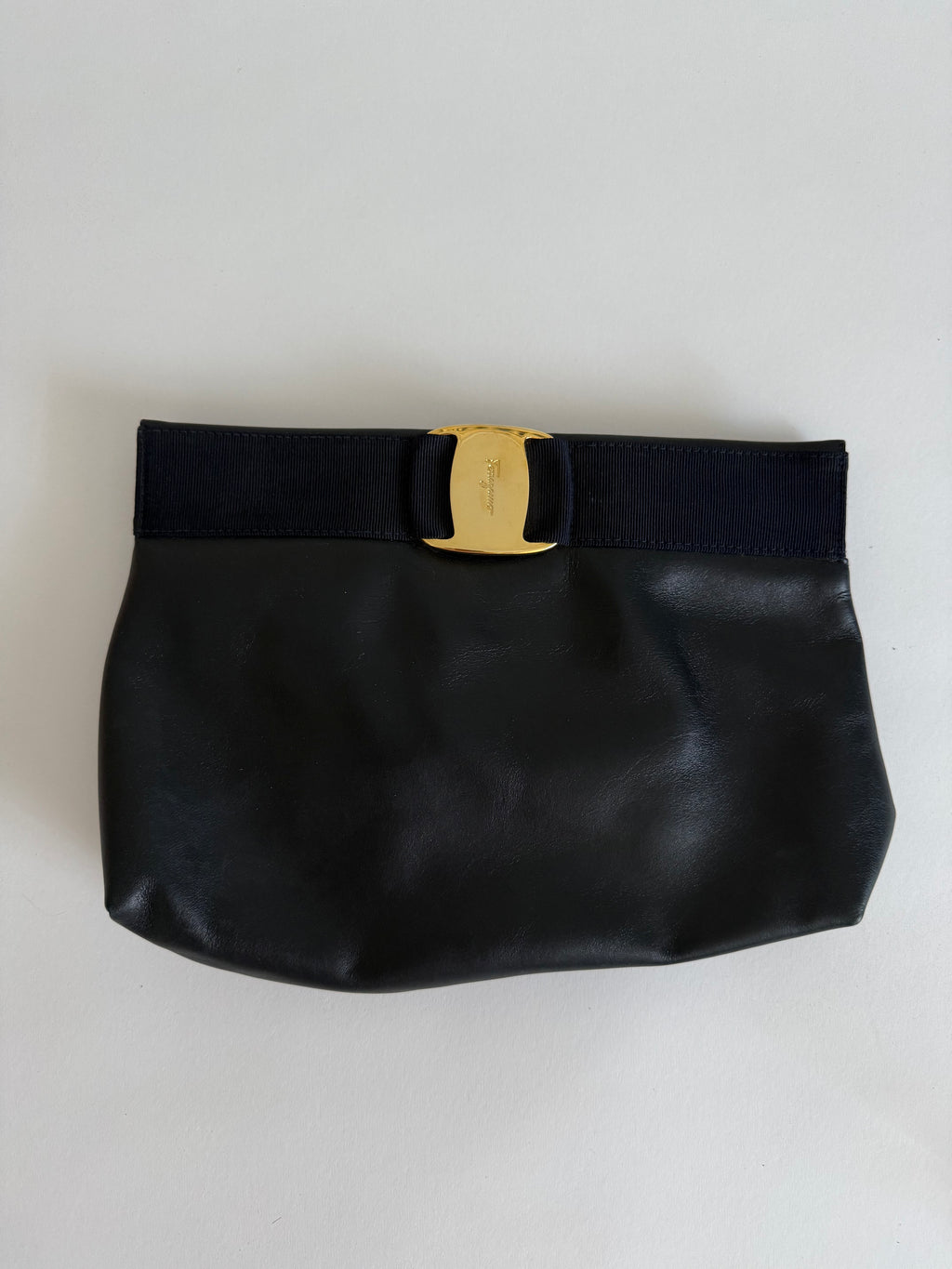 Ferragamo blue shoulder bag 90s