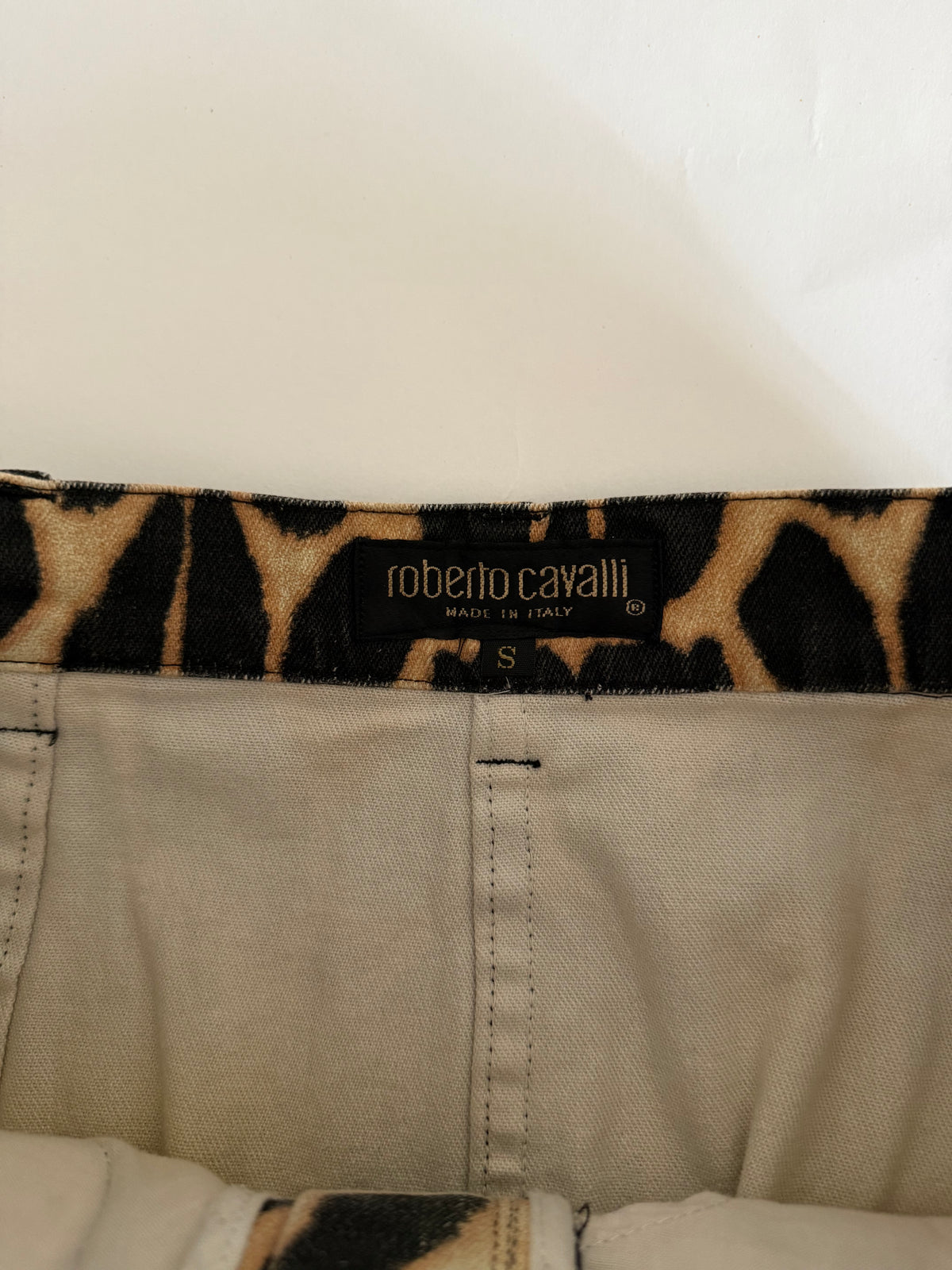Roberto Cavalli FW 2000 Runway giraffe set