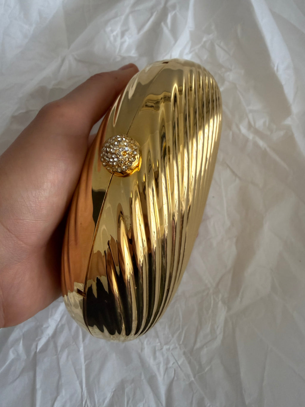 Minaudière gold egg clutch vintage