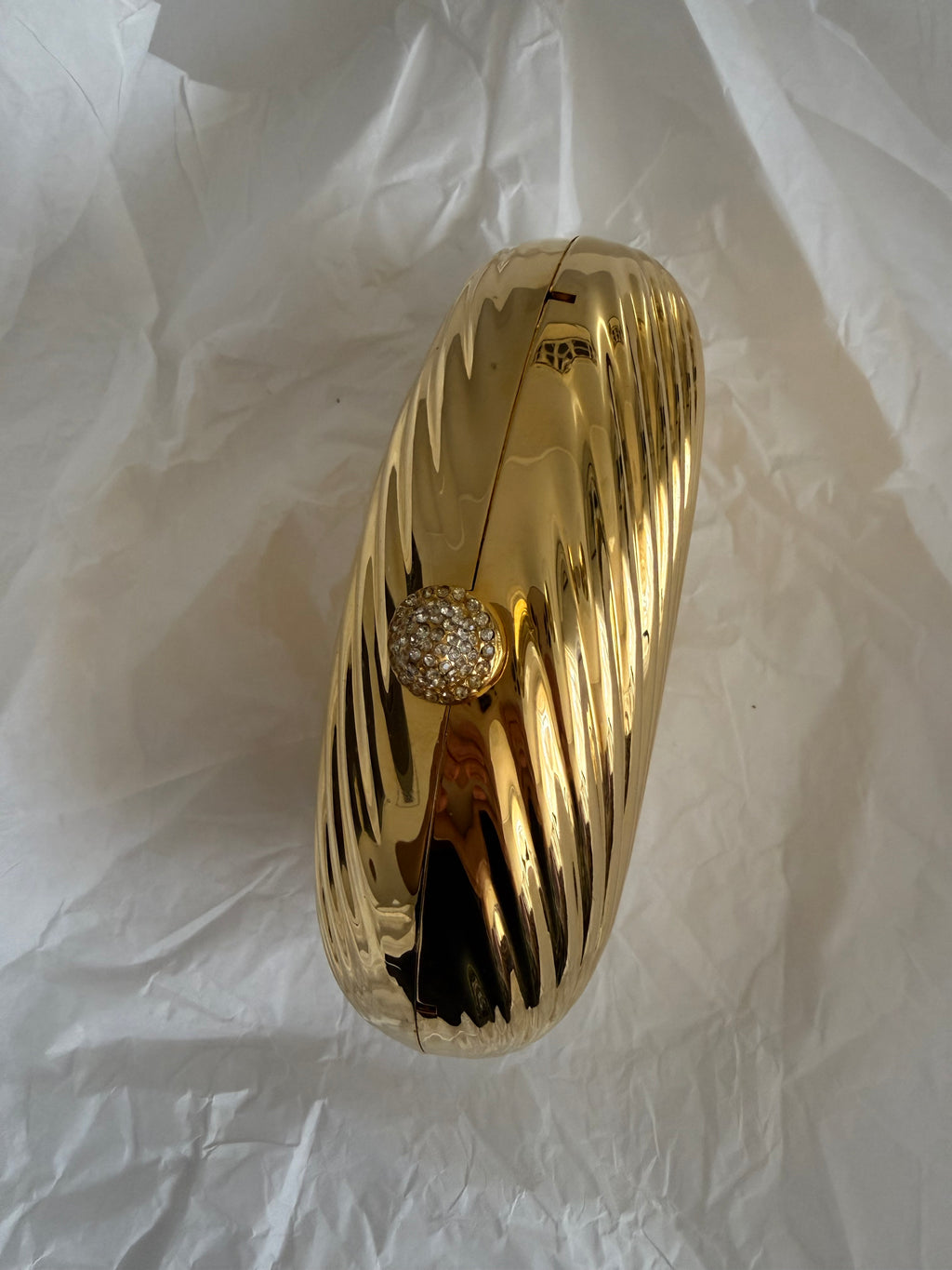 Minaudière gold egg clutch vintage