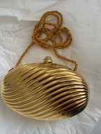 Minaudière gold egg clutch vintage