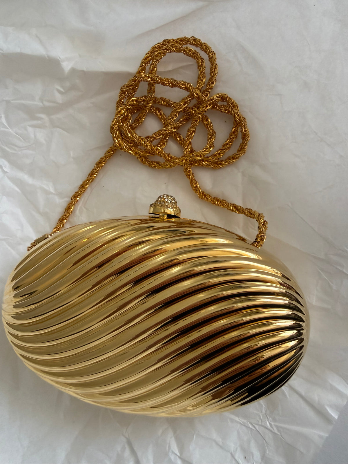 Minaudière gold egg clutch vintage