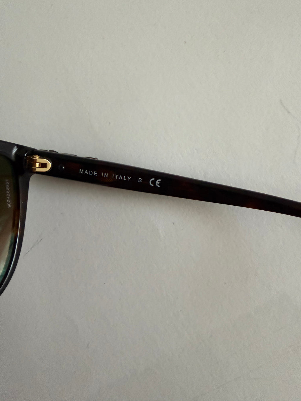 Chanel 5281-Q cat eye bow sunglasses