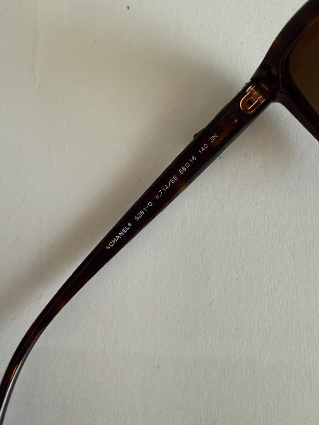Chanel 5281-Q cat eye bow sunglasses