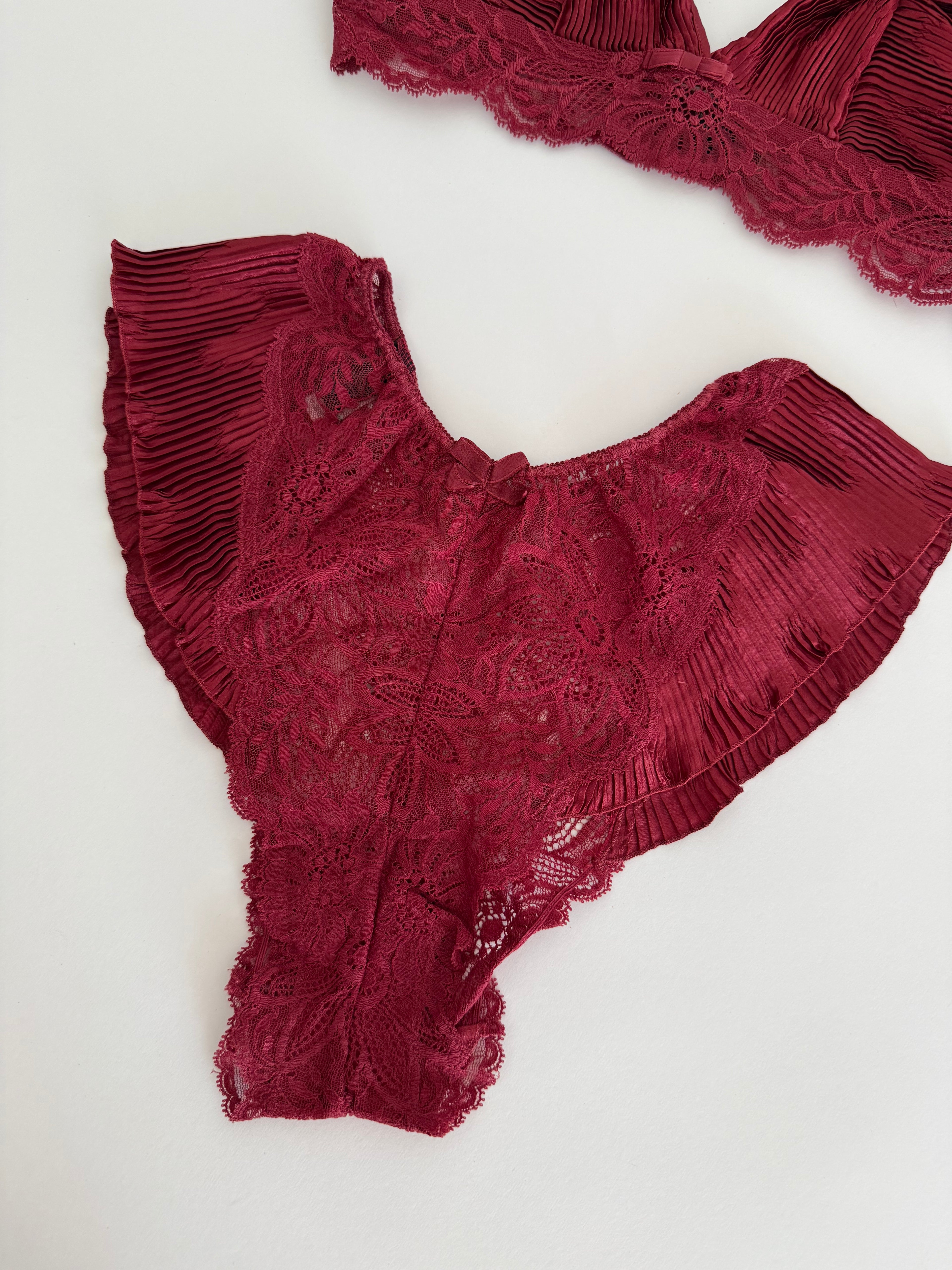 La Perla Lingerie La Perla 1988 lingerie Emilia Archive Vintage