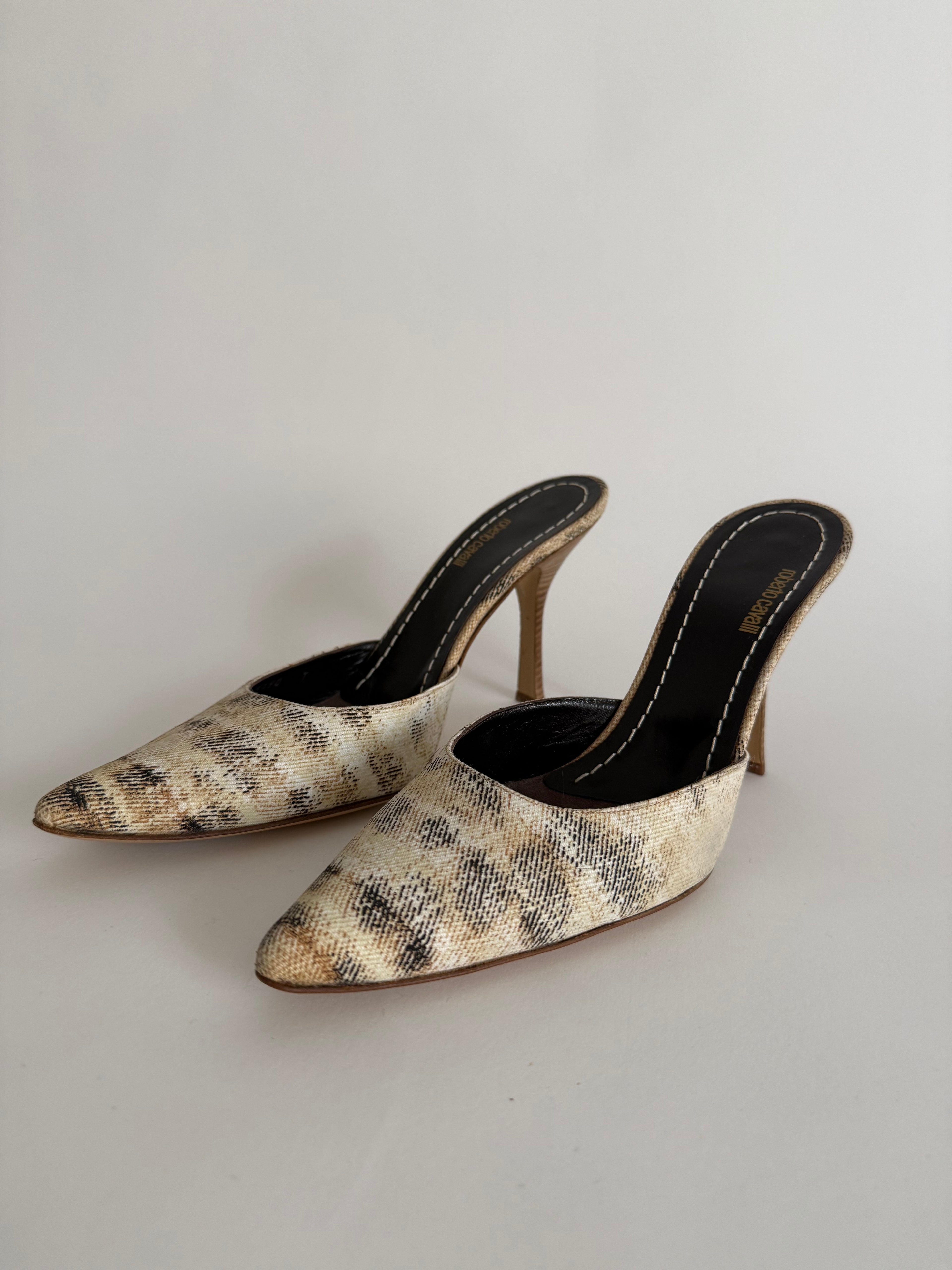 Roberto Cavalli tela mules S/S 2002