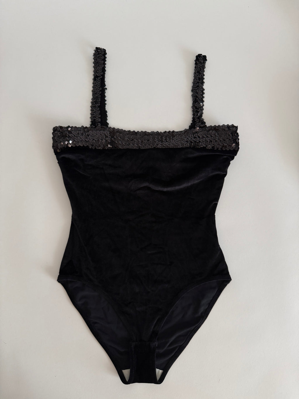 Oleg Cassini velvet sequins body
