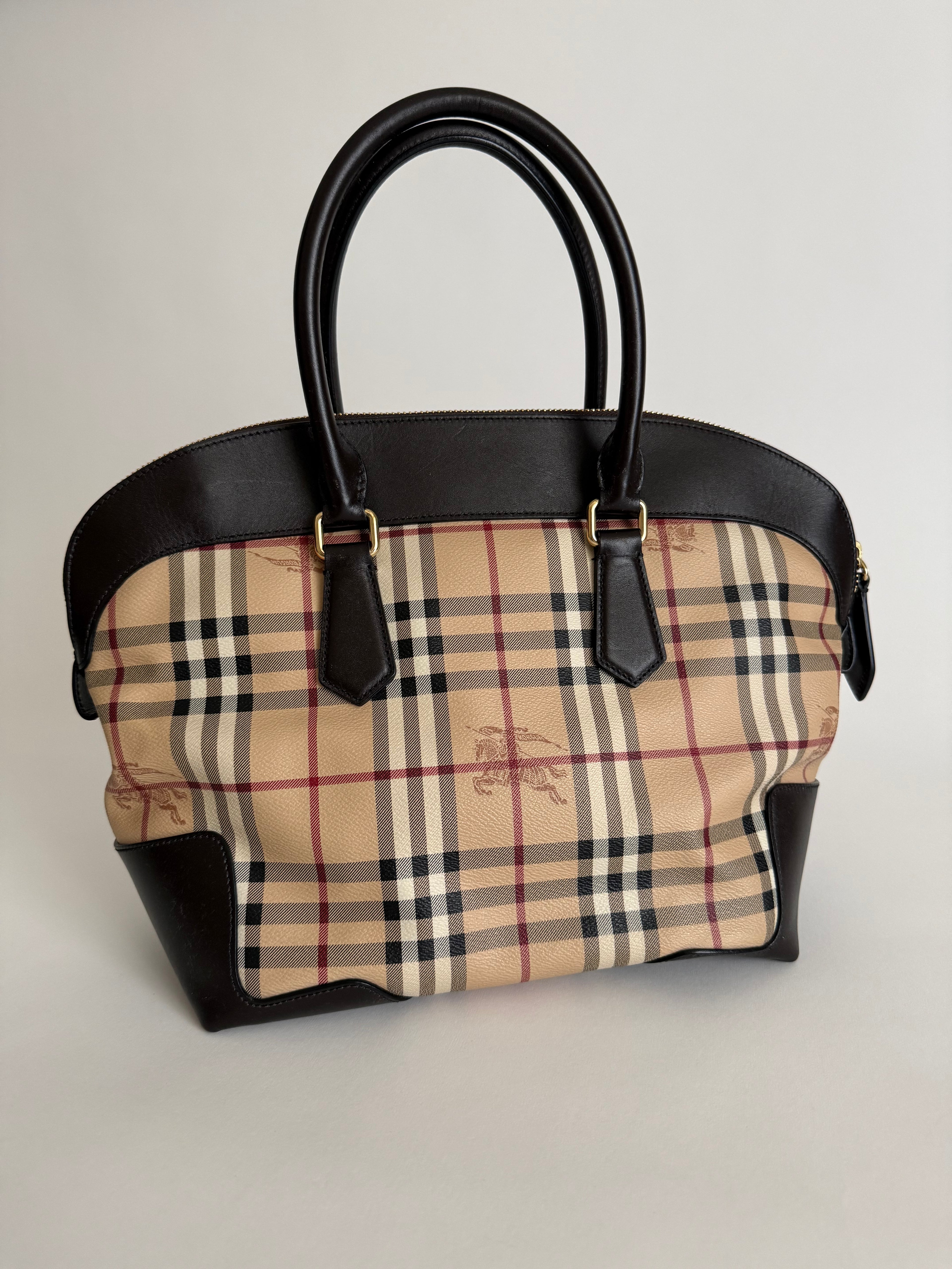 Burberry handbag and wallet included canvas 