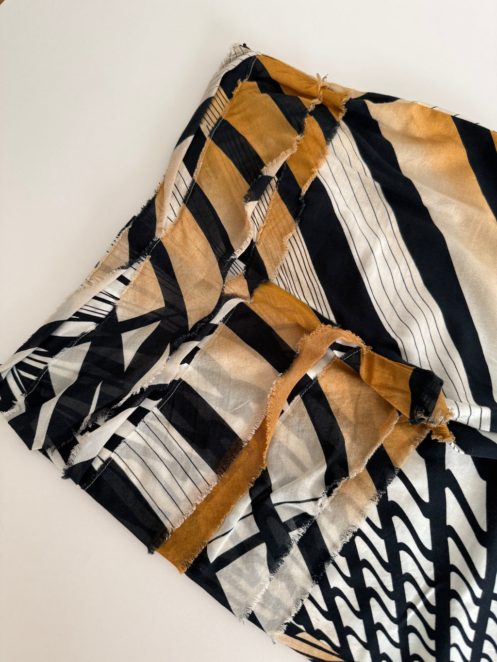 Gianfranco Ferré abstract print 90s pants