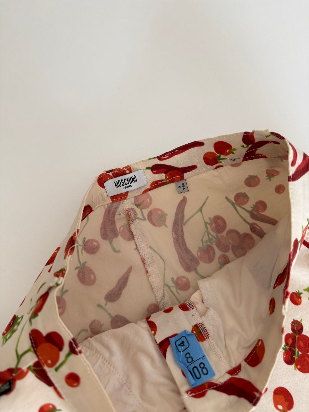 Moschino cherry tomatoes chili print white Pants