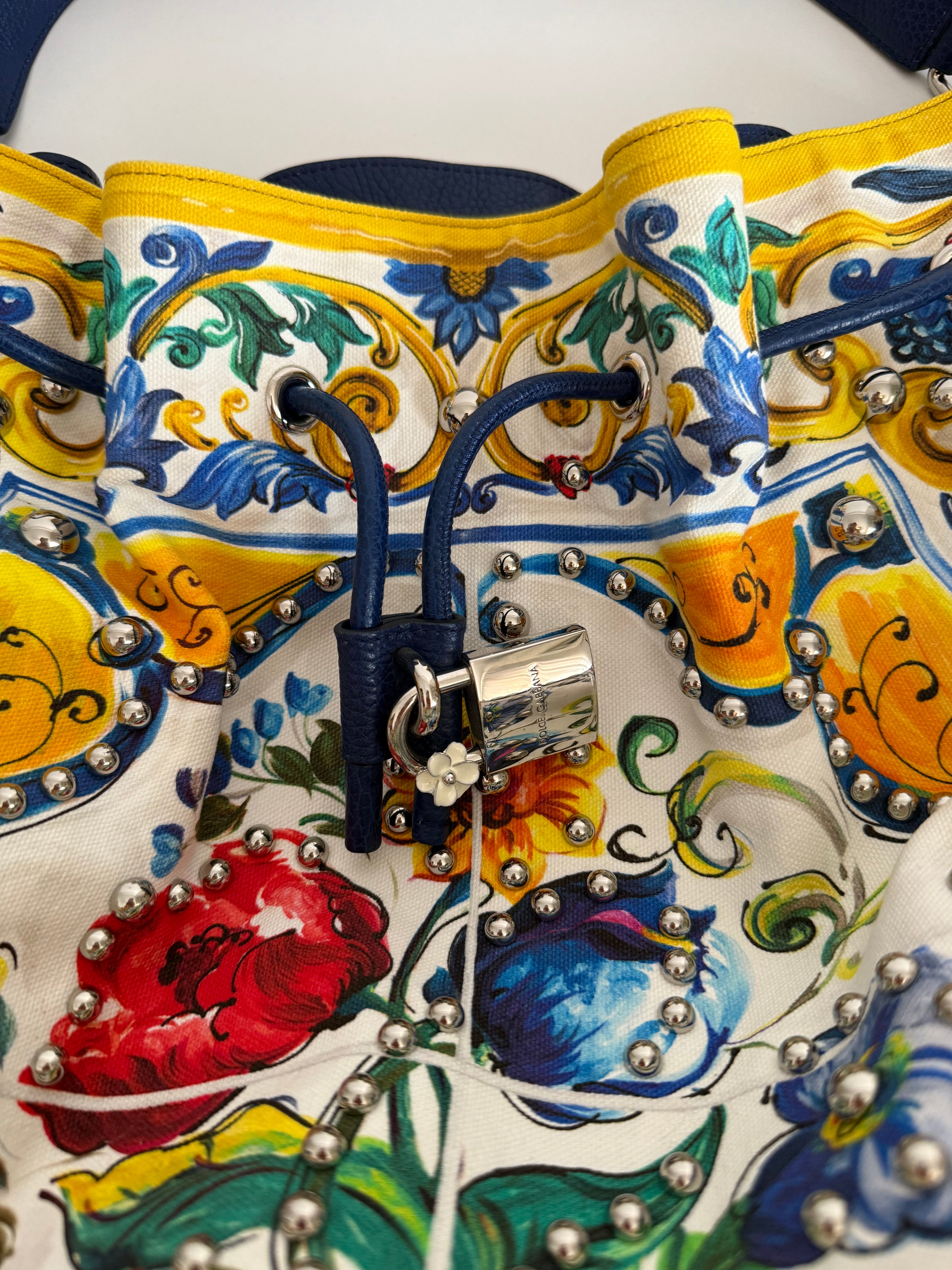 Dolce & Gabbana SS 2017 maiolica bucket bag canvas