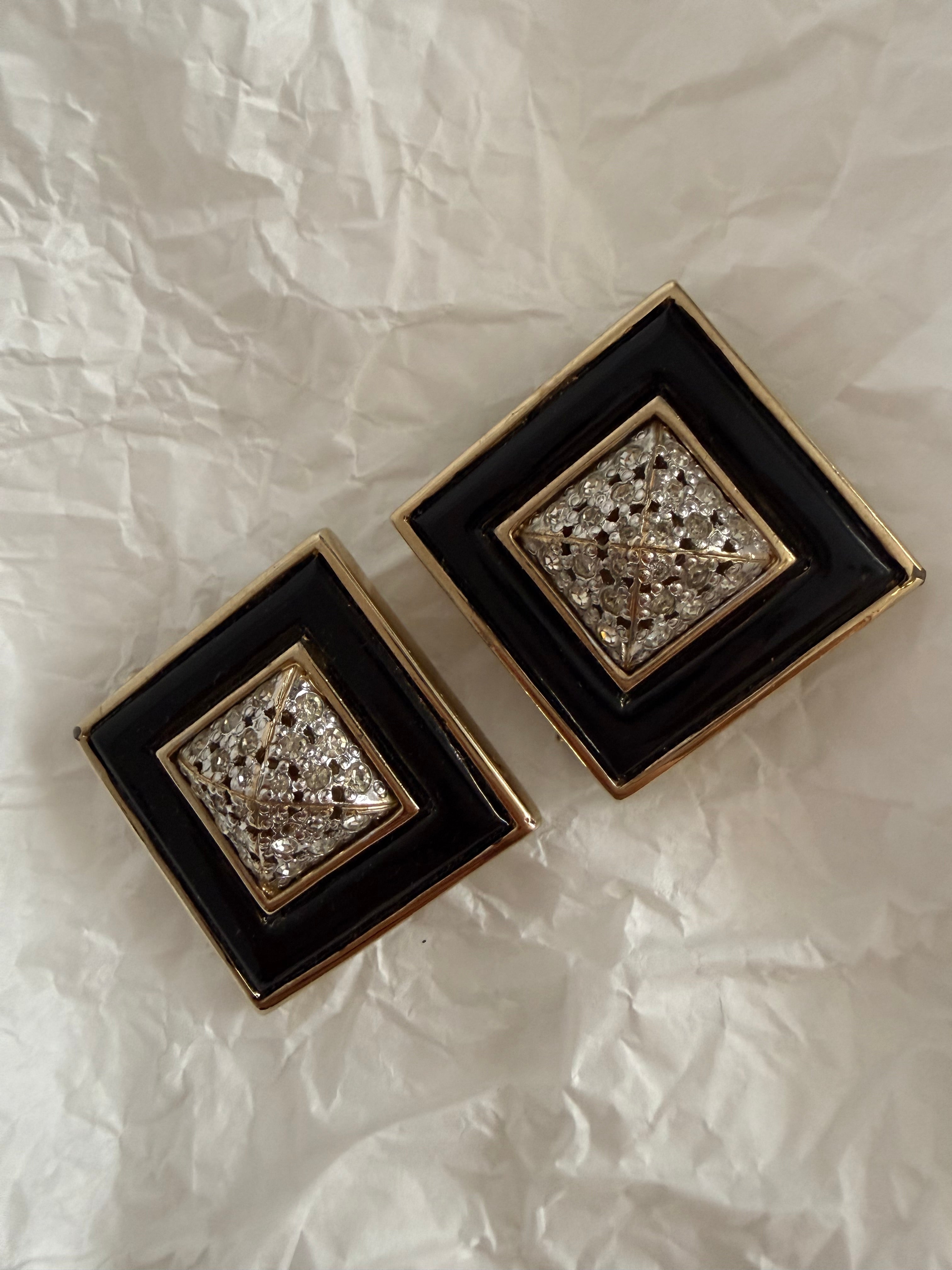 Valentino gold black clip earrings 90s