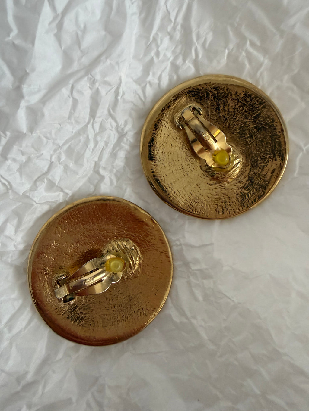 Rare Gold clip earrings Yves Saint Laurent 1977