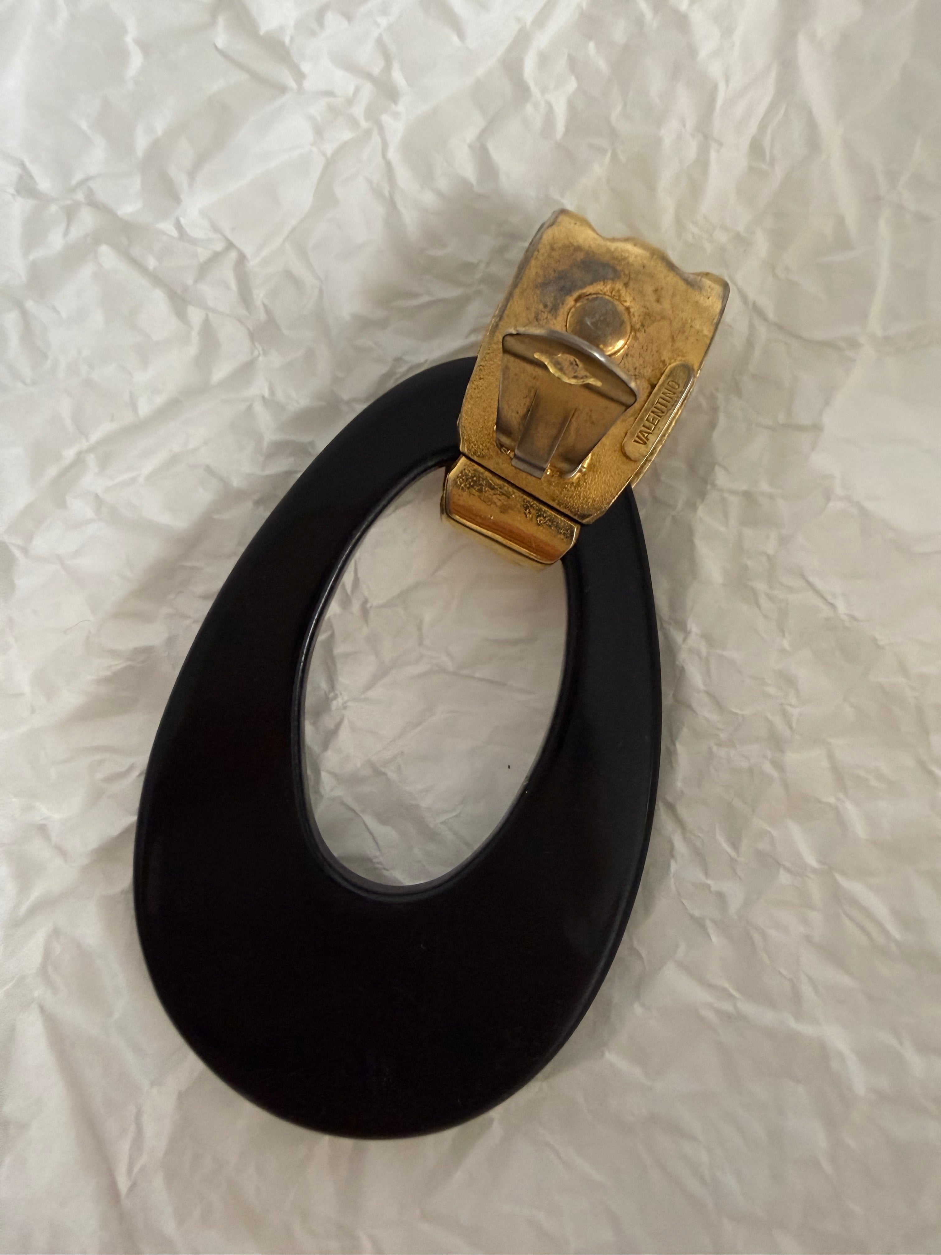 Valentino vintage golden single earring