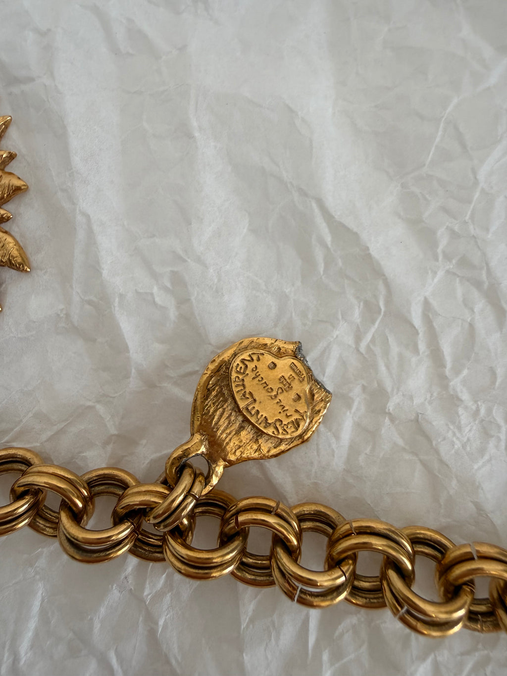 Yves Saint Laurent gold metal belt pendant sea 80s