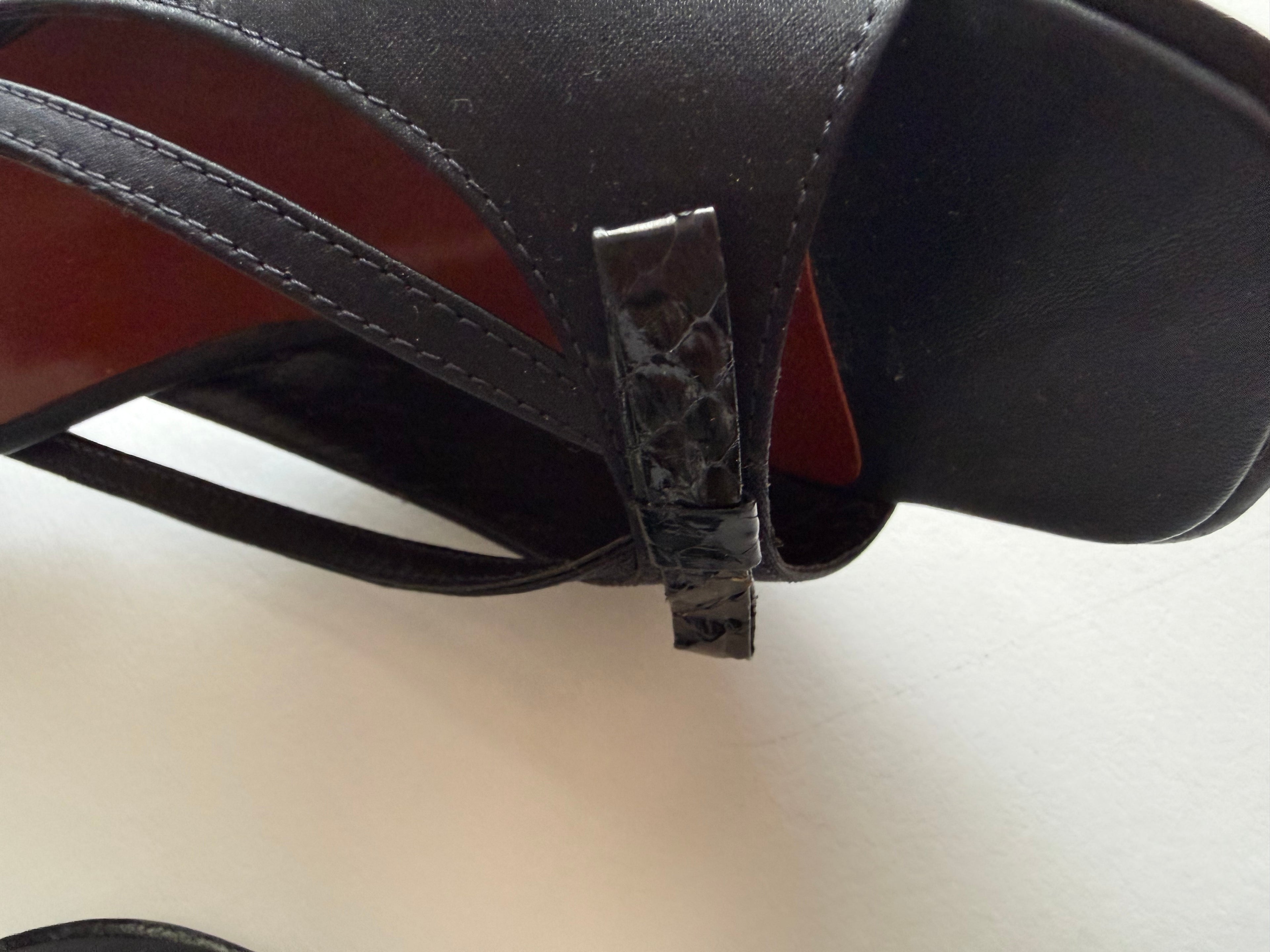 Vintage bow sandals blue