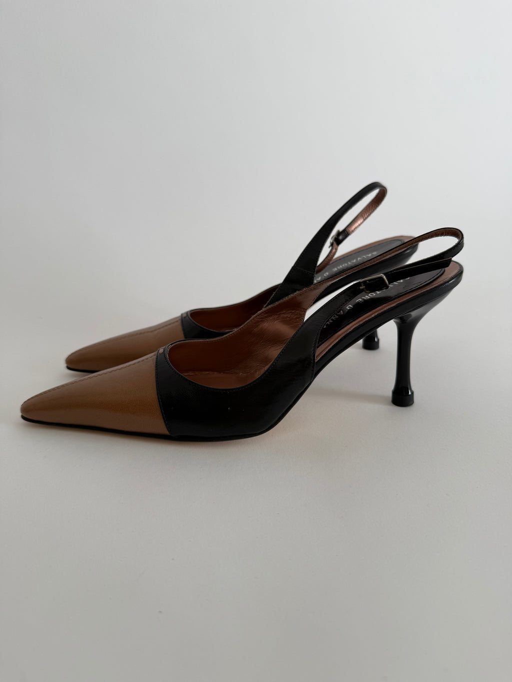 Vintage two tone slingback 90s italian designer