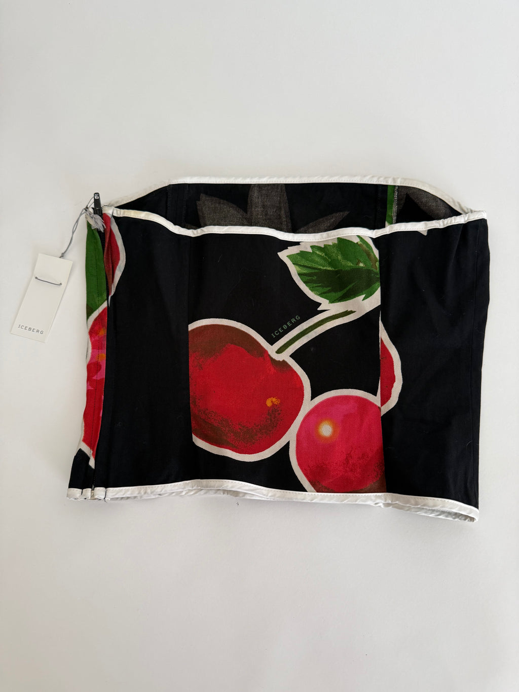 Iceberg Iceberg 2000s cherry and strawberry band top Tops Emilia Archive Vintage