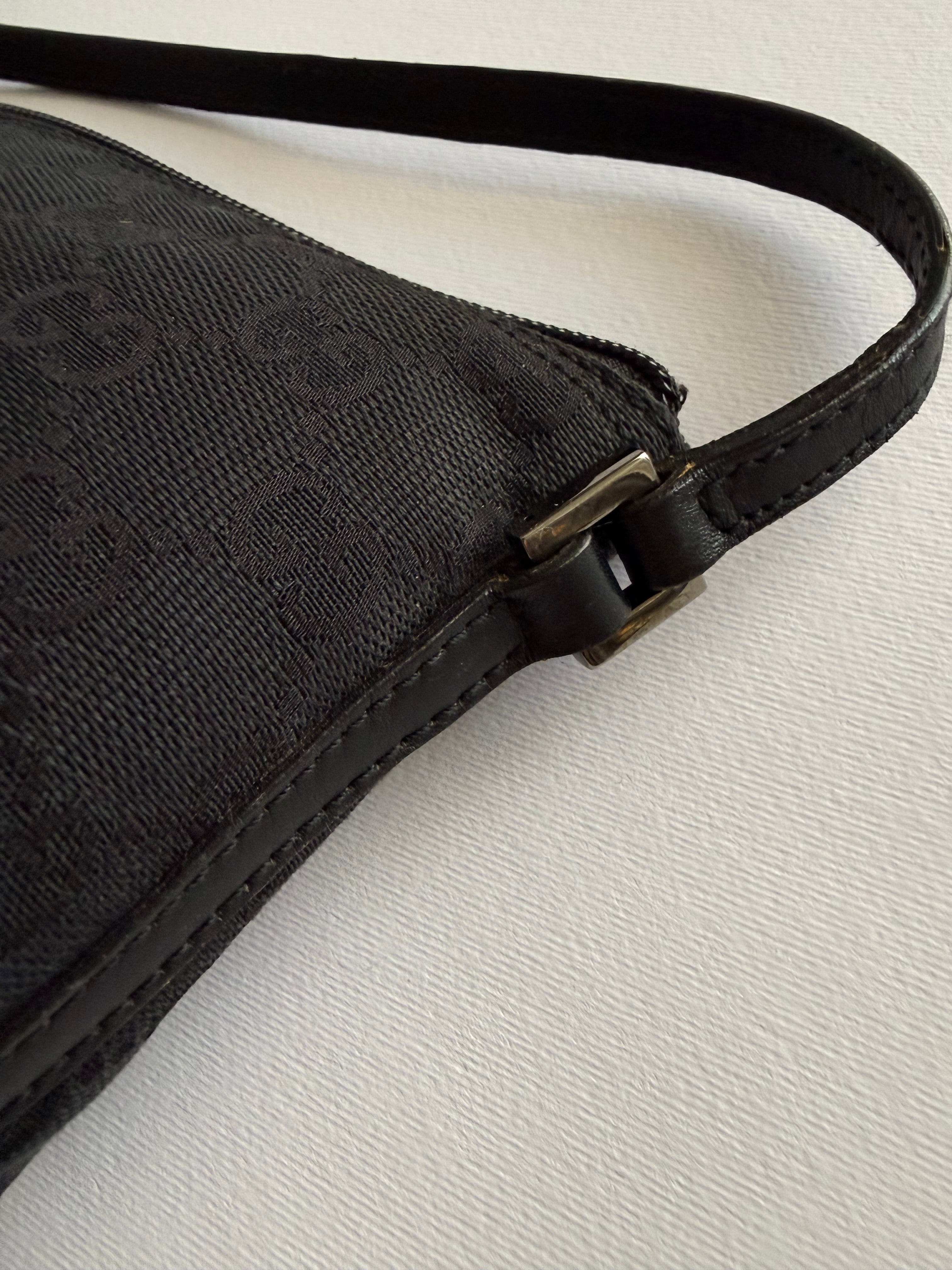 Gucci black boat monogram