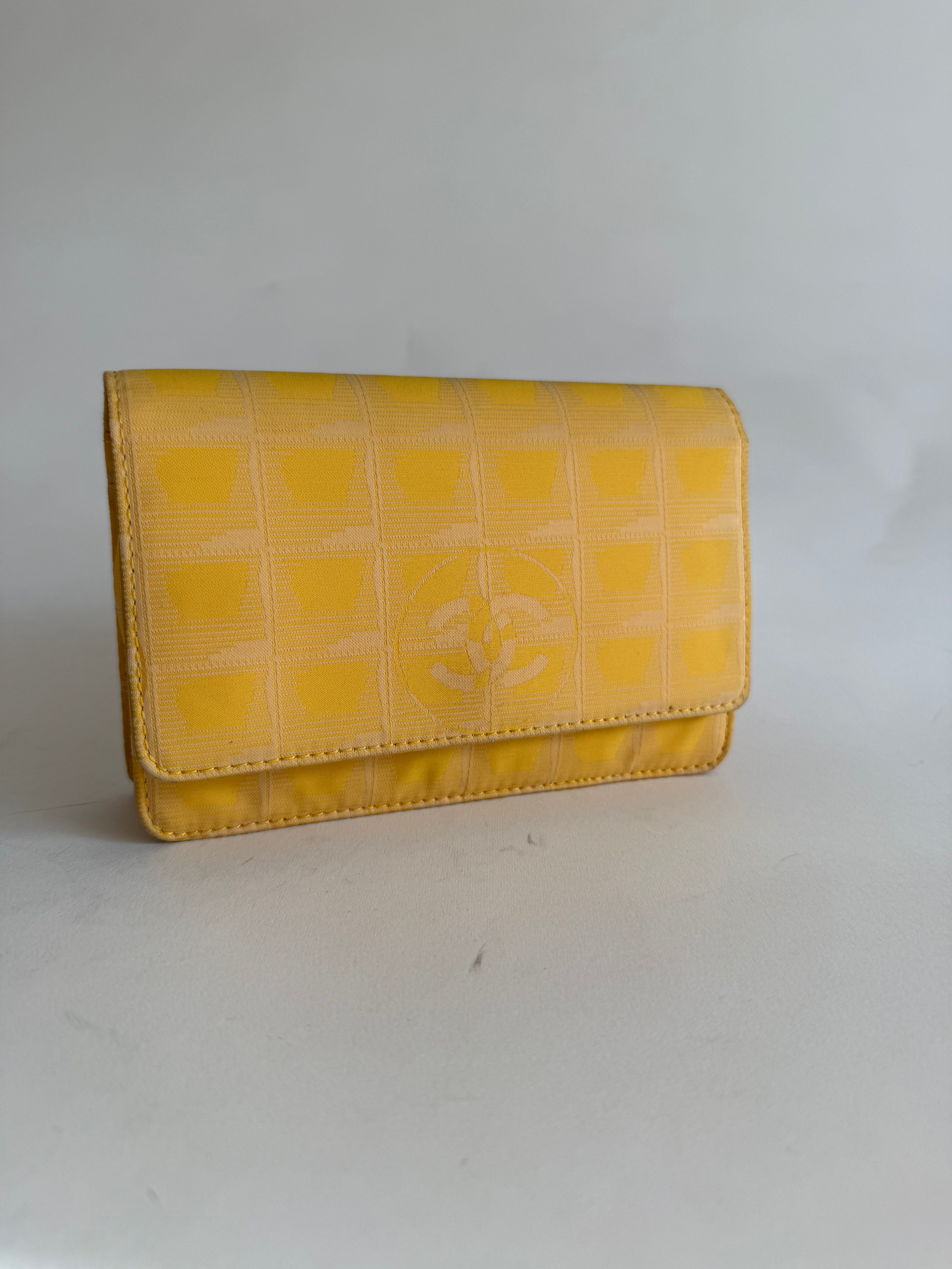Chanel Wallet on Chain